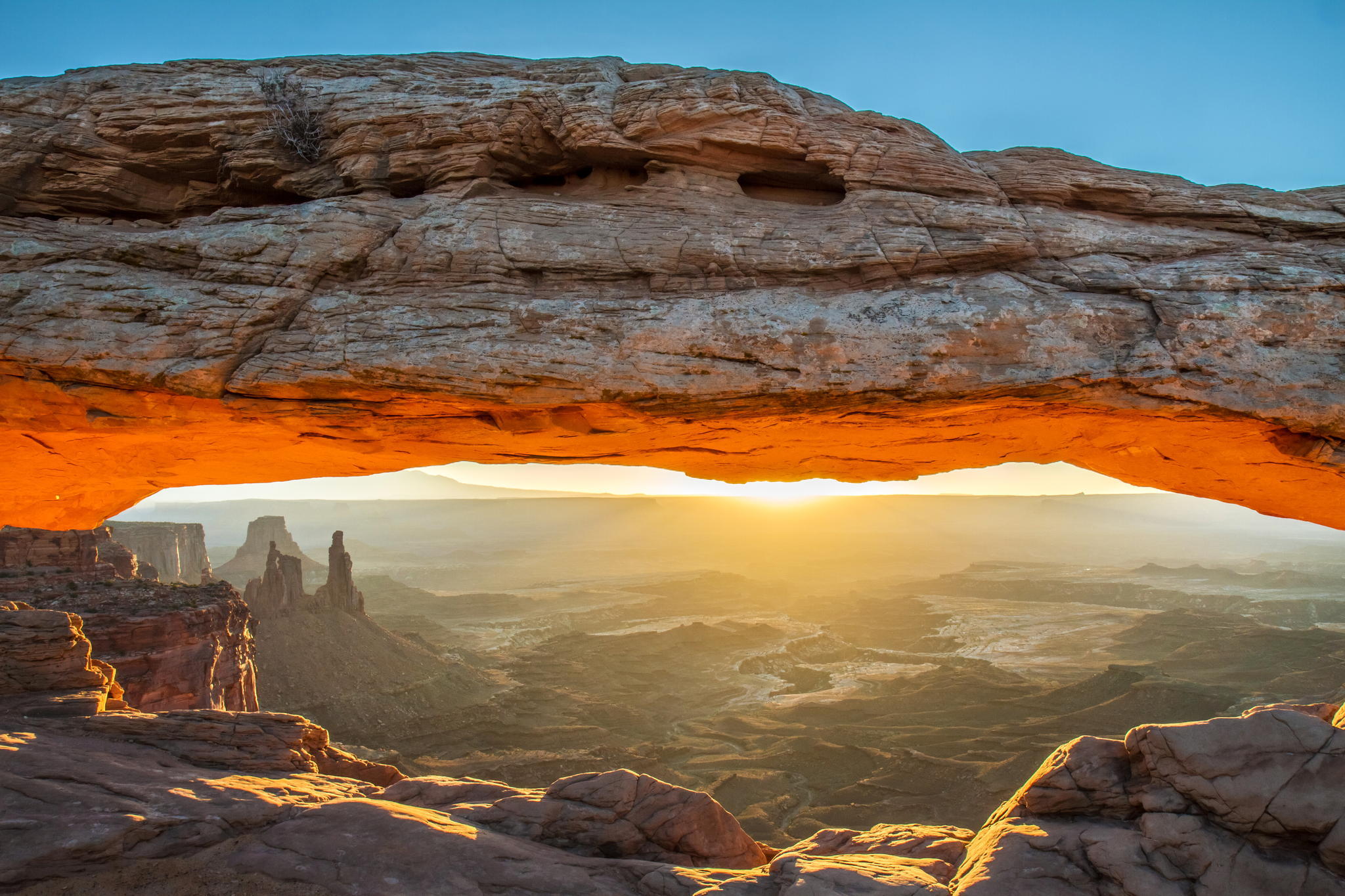 Nature Rock Arch Sunny Landscape Mesa Arch 2048x1365