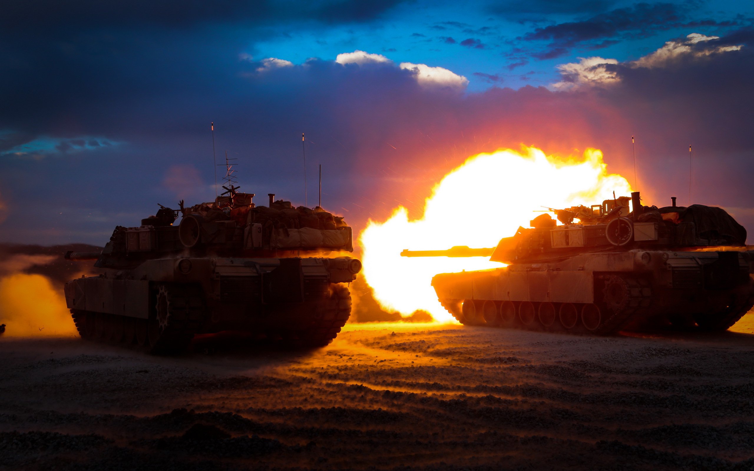 Military M1 Abrams 2560x1600
