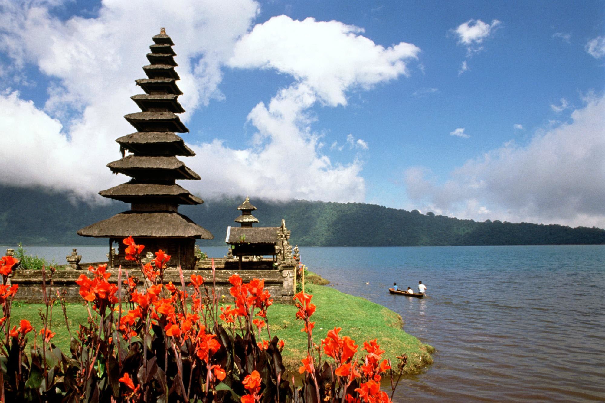Pura Ulan Danu Famous Pagoda Of Indonesia In Bali Island In Silhouette  Design Background Asian Illustration Worship Background Image And  Wallpaper for Free Download