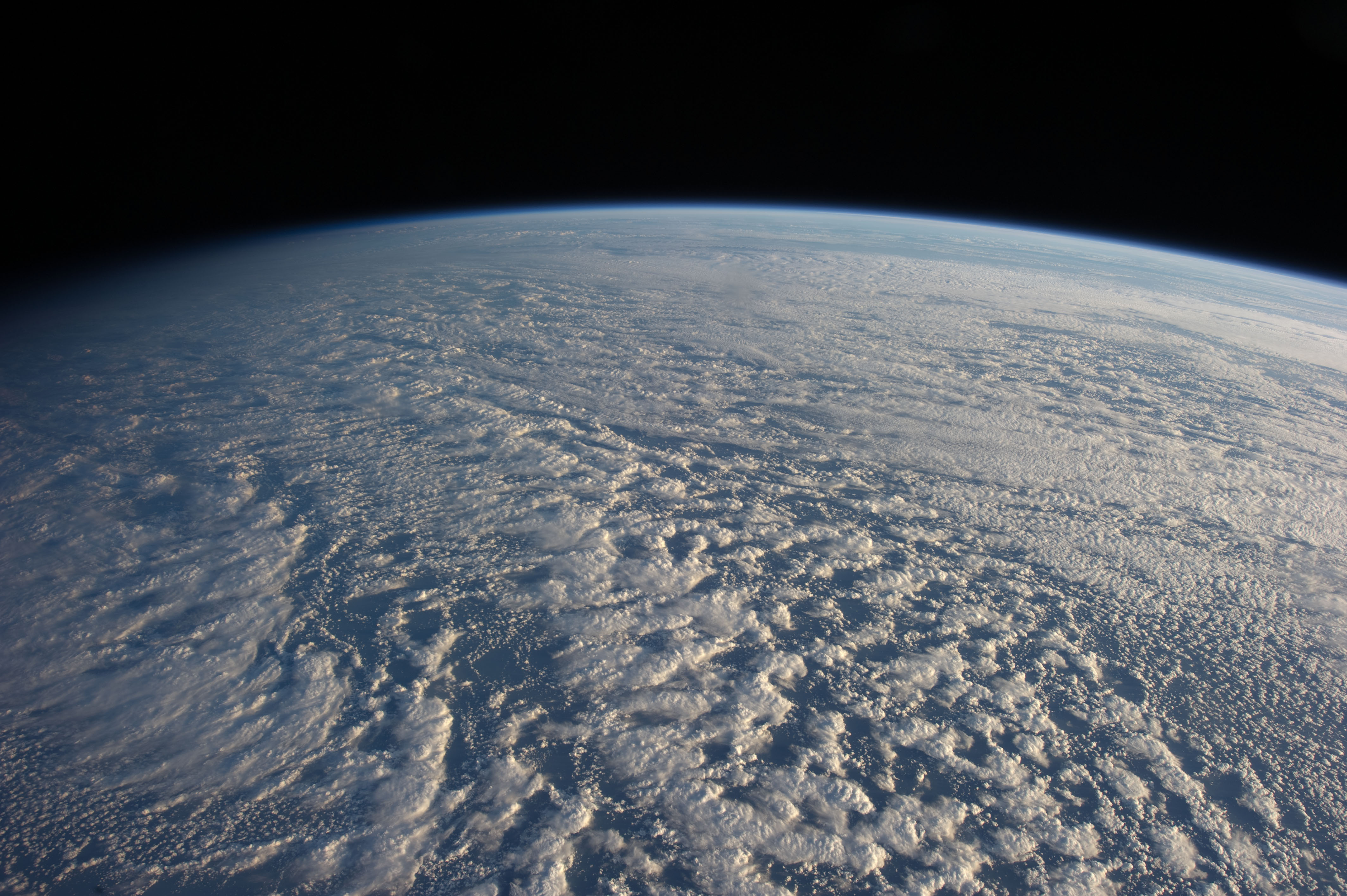 Clouds Space Sea Orbital Stations NASA ISS SpaceX 4256x2832