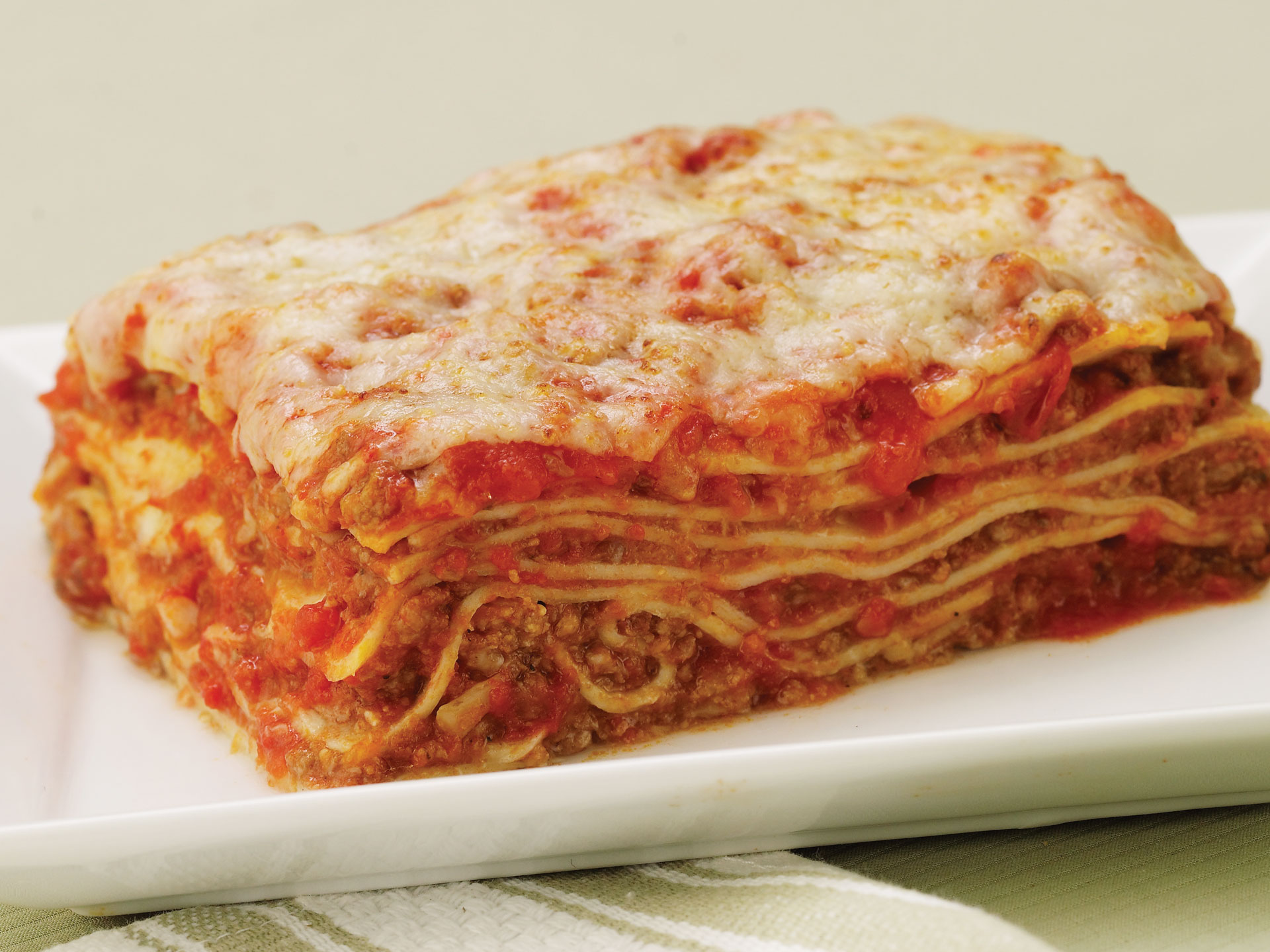 Lasagna Meal Food 1920x1440
