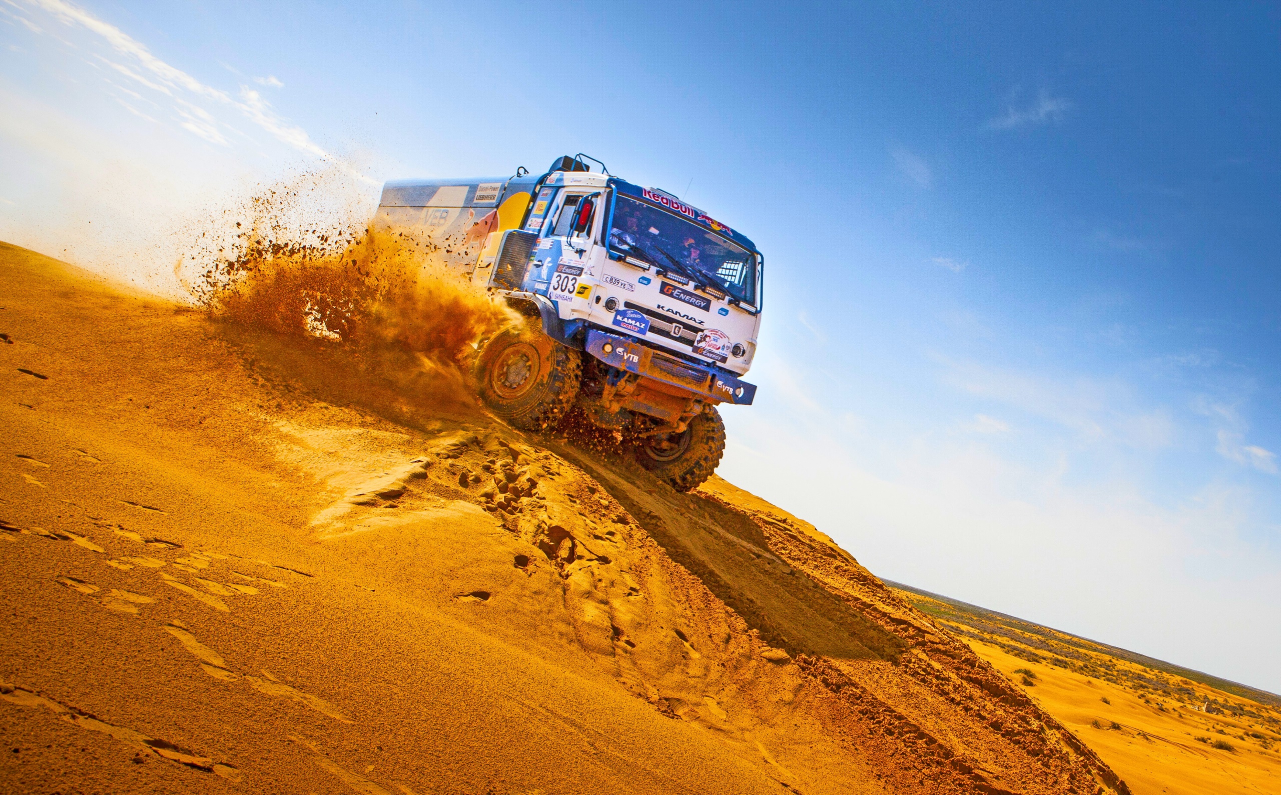 Desert Rally Truck Vehicle Racing Dakar Rally Kamaz 2560x1590