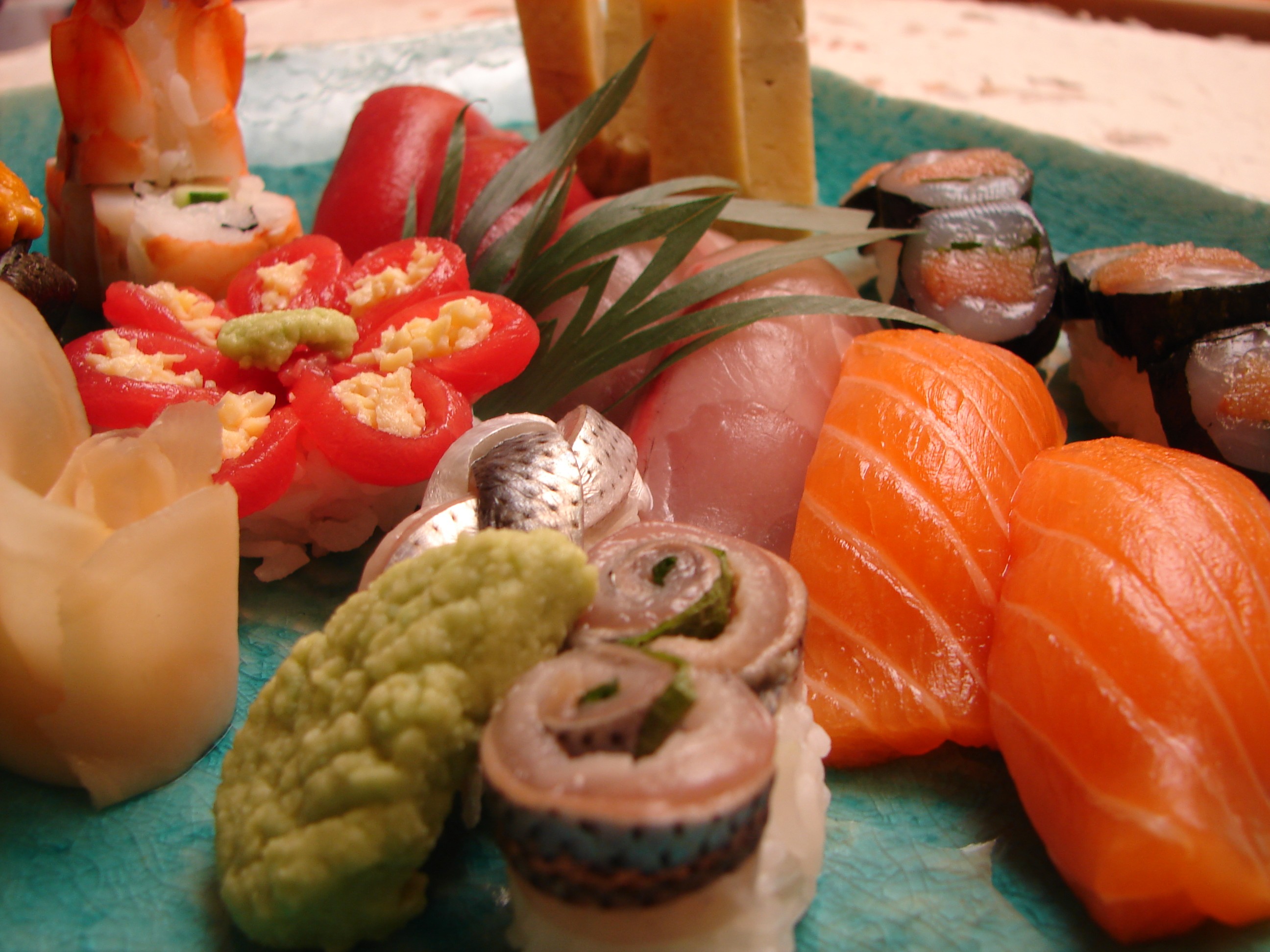 Food Eating Sushi Sea Food Traditional Foods 2592x1944