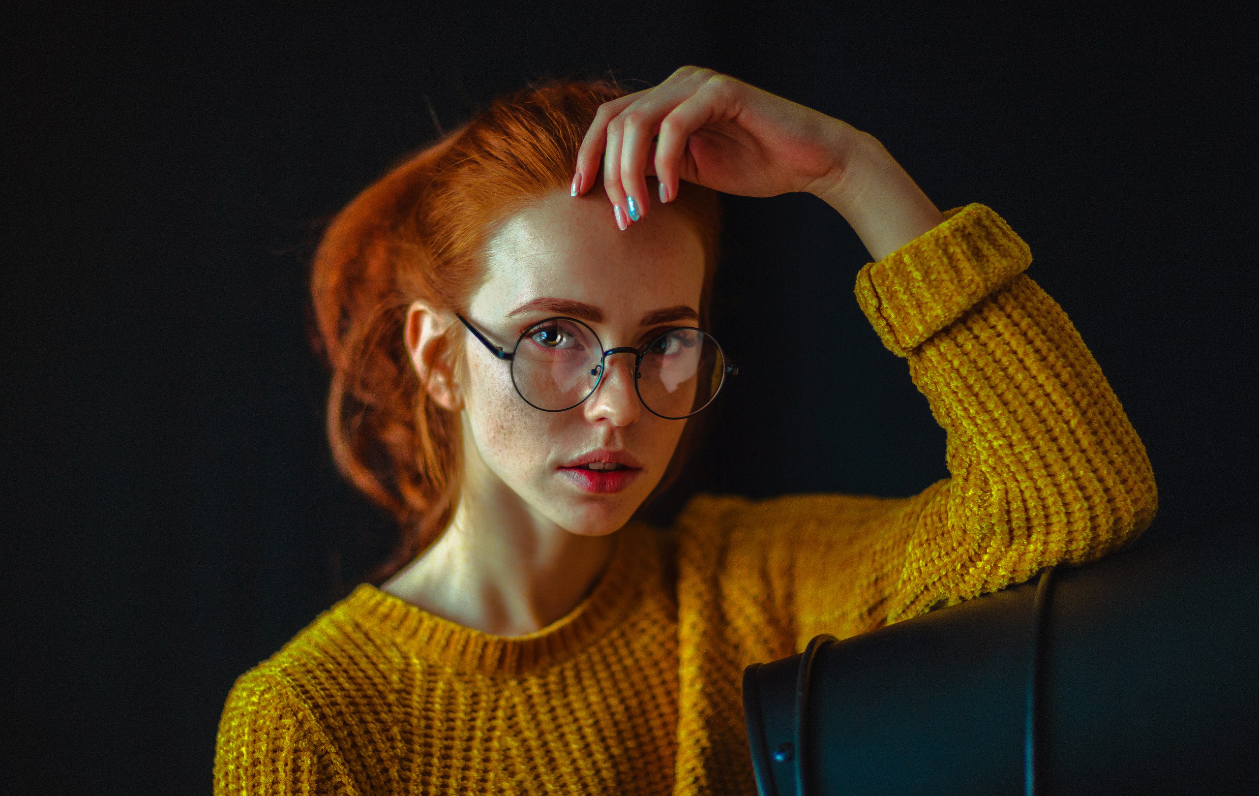 Portrait Women Model Women With Glasses Looking At Viewer Redhead Sweater Women Indoors Painted Nail 2560x1618