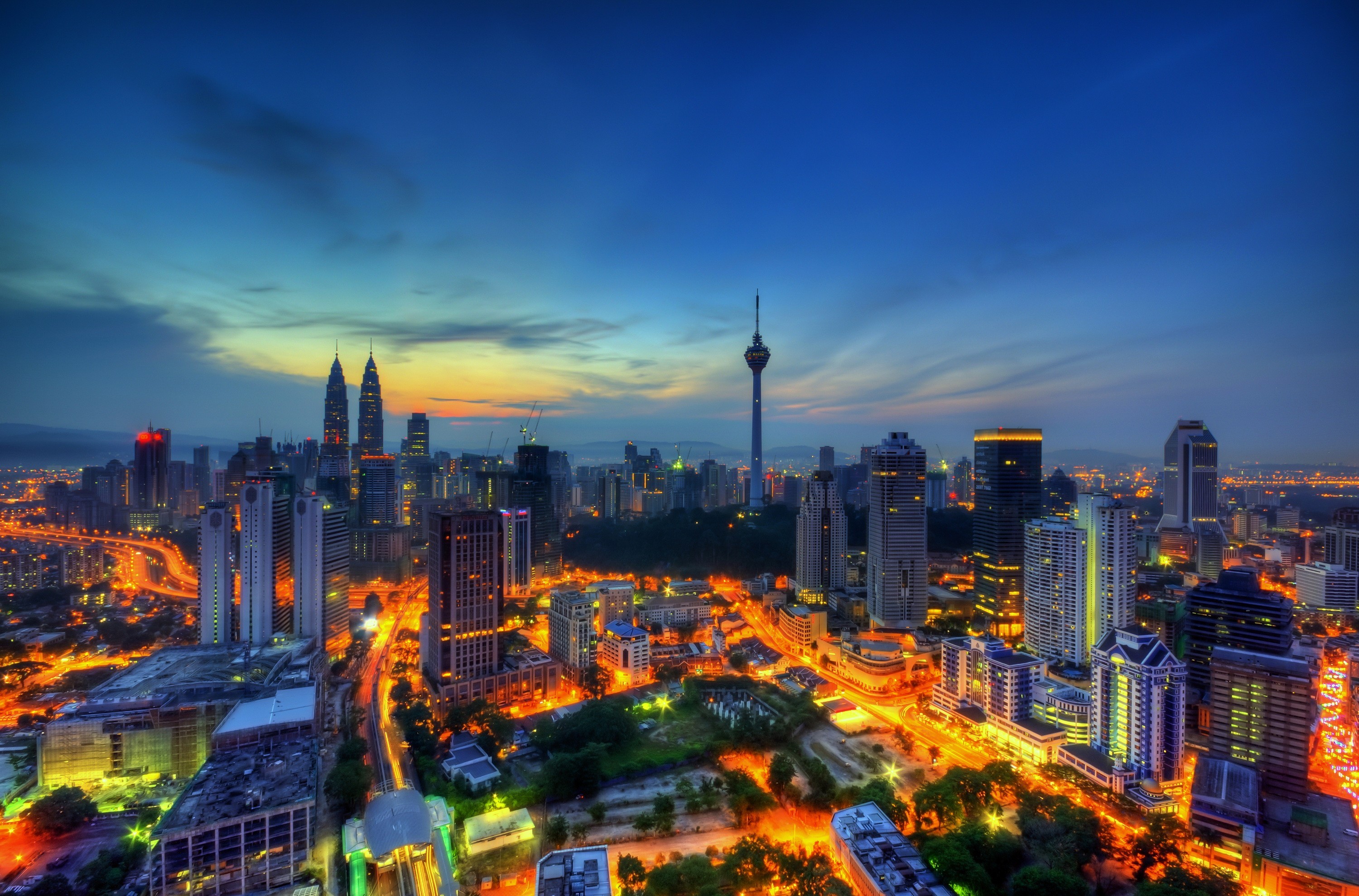 Kuala Lumpur Malaysia Petronas Towers Twilight Night 3000x1978