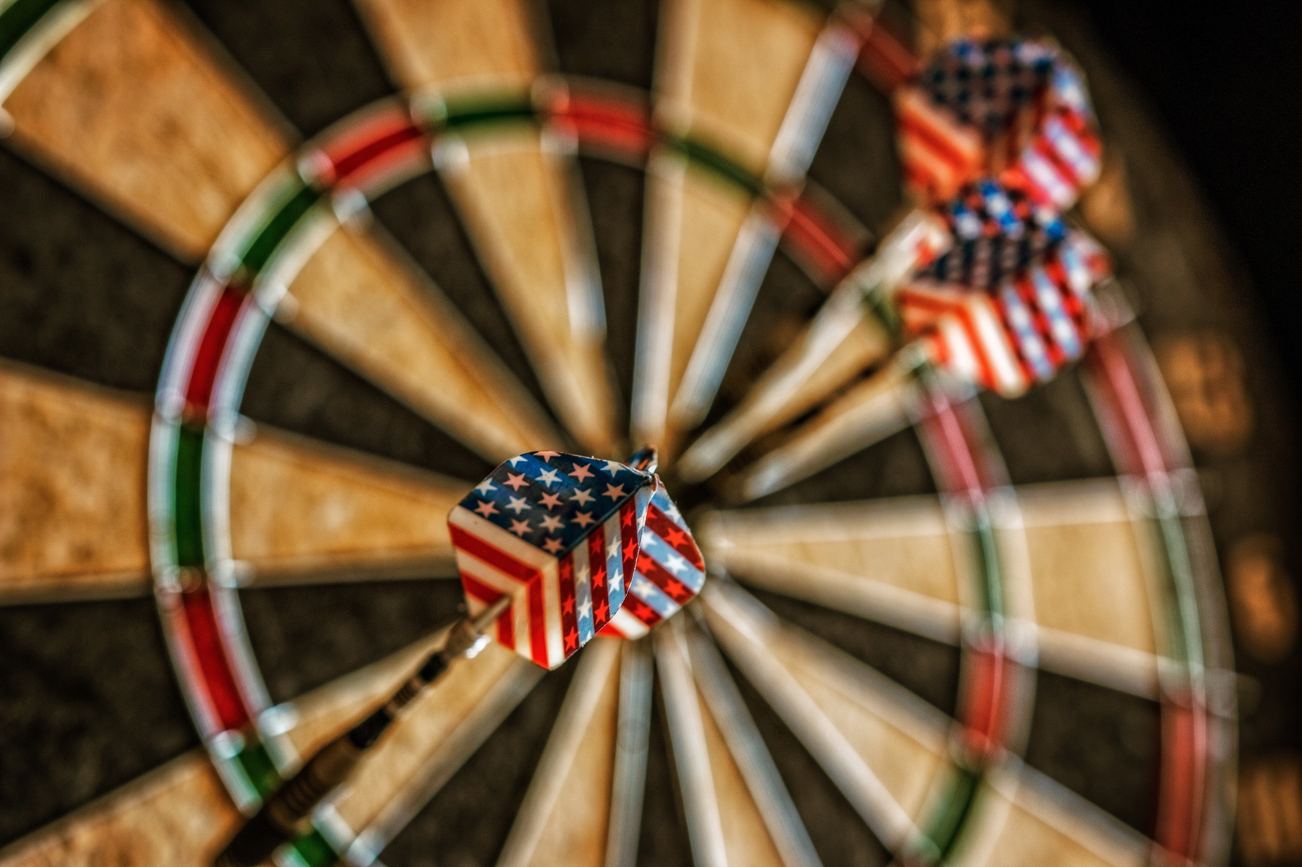 Flag Darts Blurred USA Targets 2560x1706