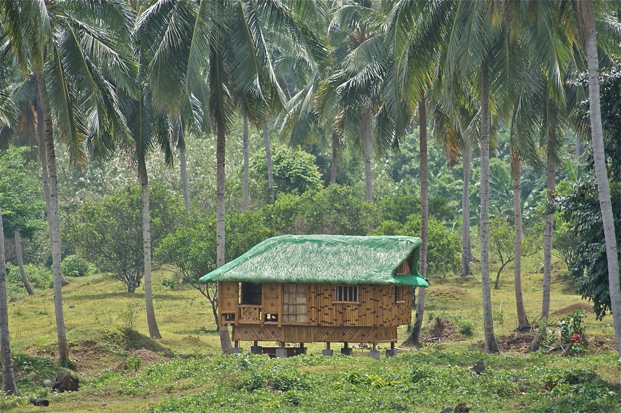 Hut 1280x853