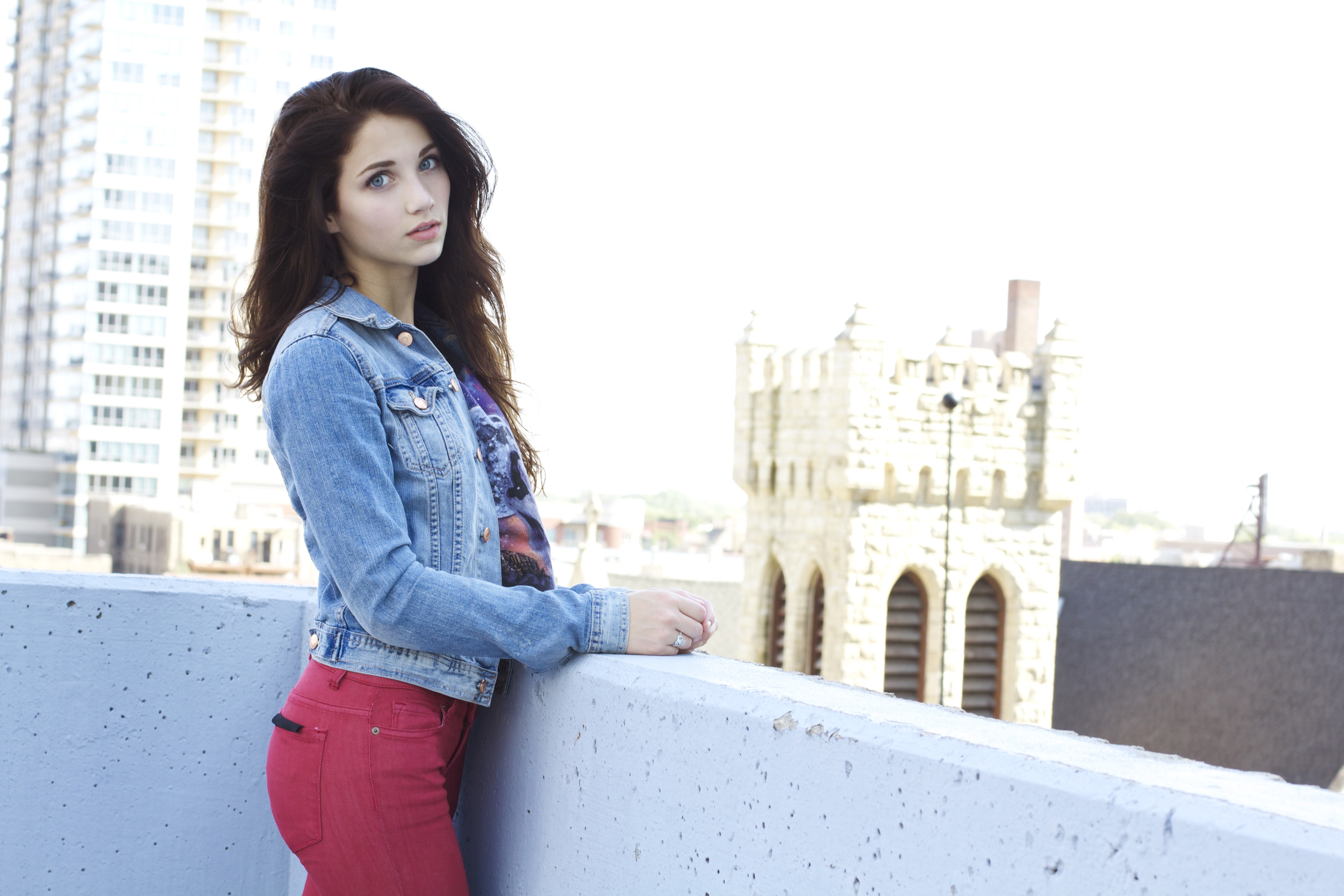 Emily Rudd Women Jeans Jacket Red Pants Women Outdoors Balcony Standing Model Brunette Long Hair Loo 5184x3456