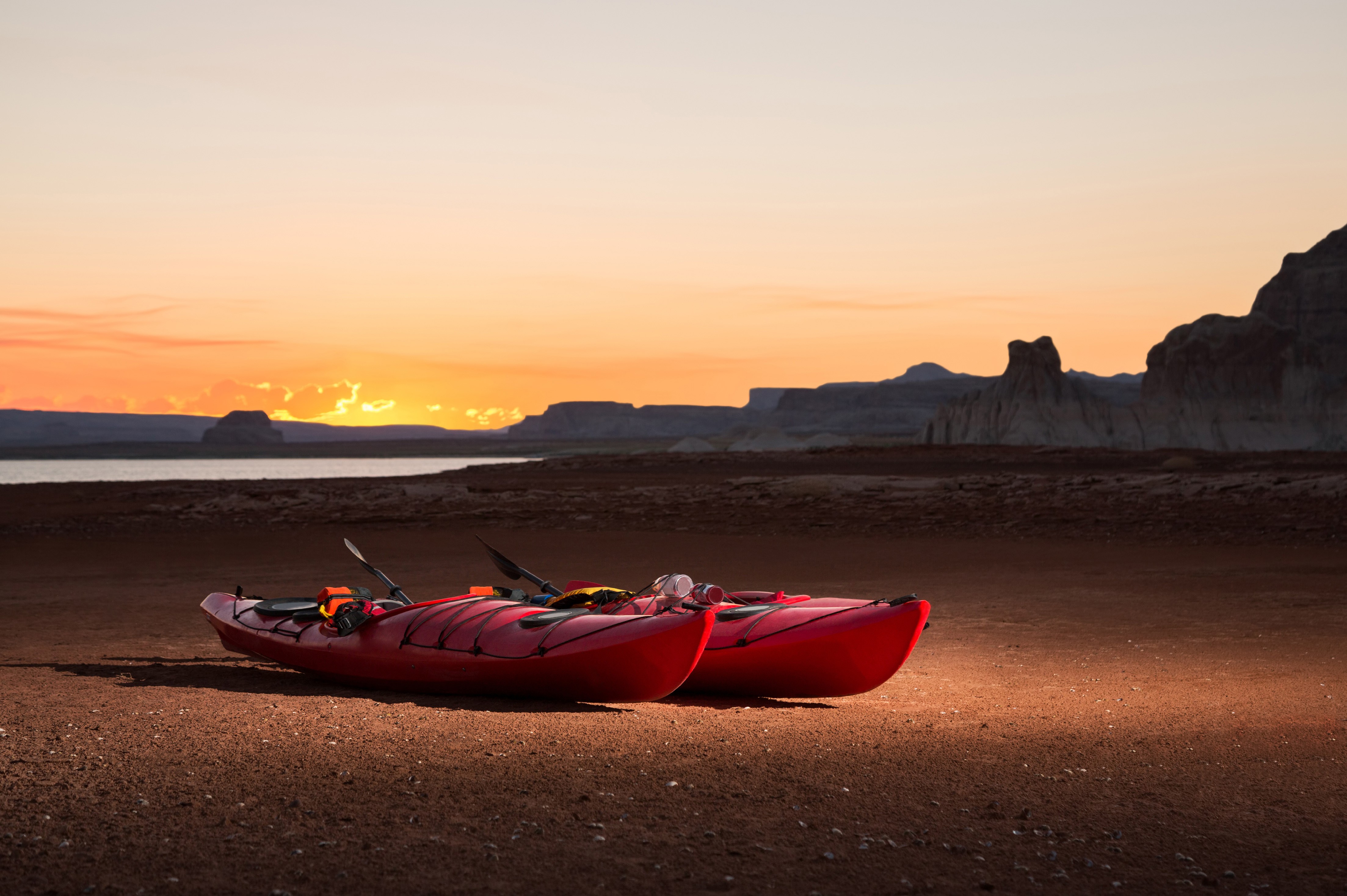 Boat Nature Beach Canoes Rock Formation Sand Outdoors 4412x2936