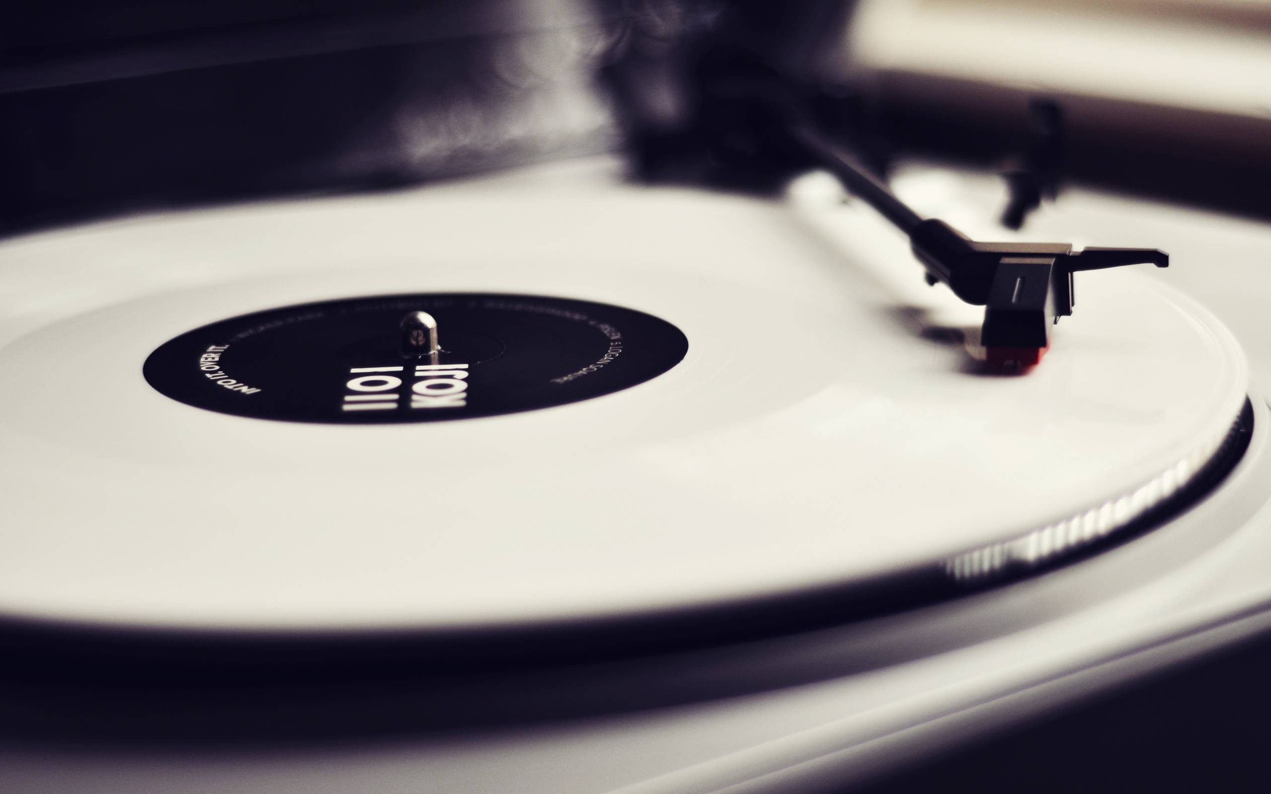 Vinyl Vinyl Music Gramophone Monochrome 2560x1600