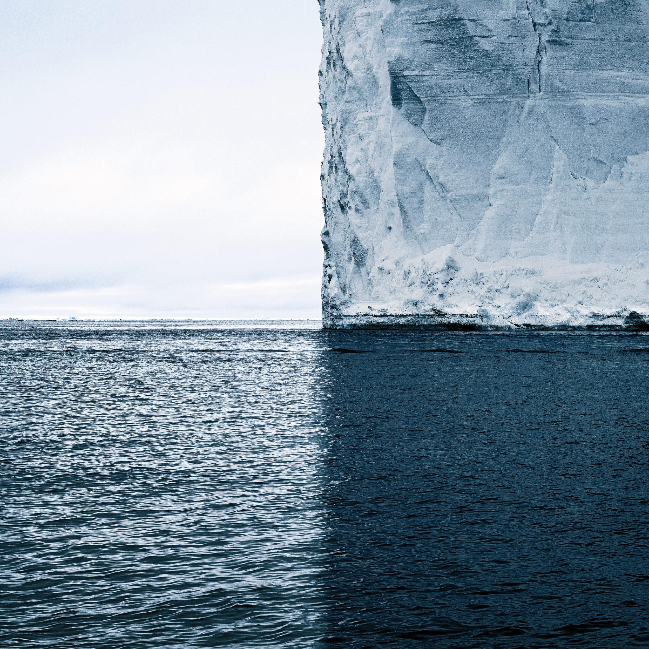 Atlantic Ocean Pacific Ocean Ice Iceberg Sea Blue Waves 2500x2500