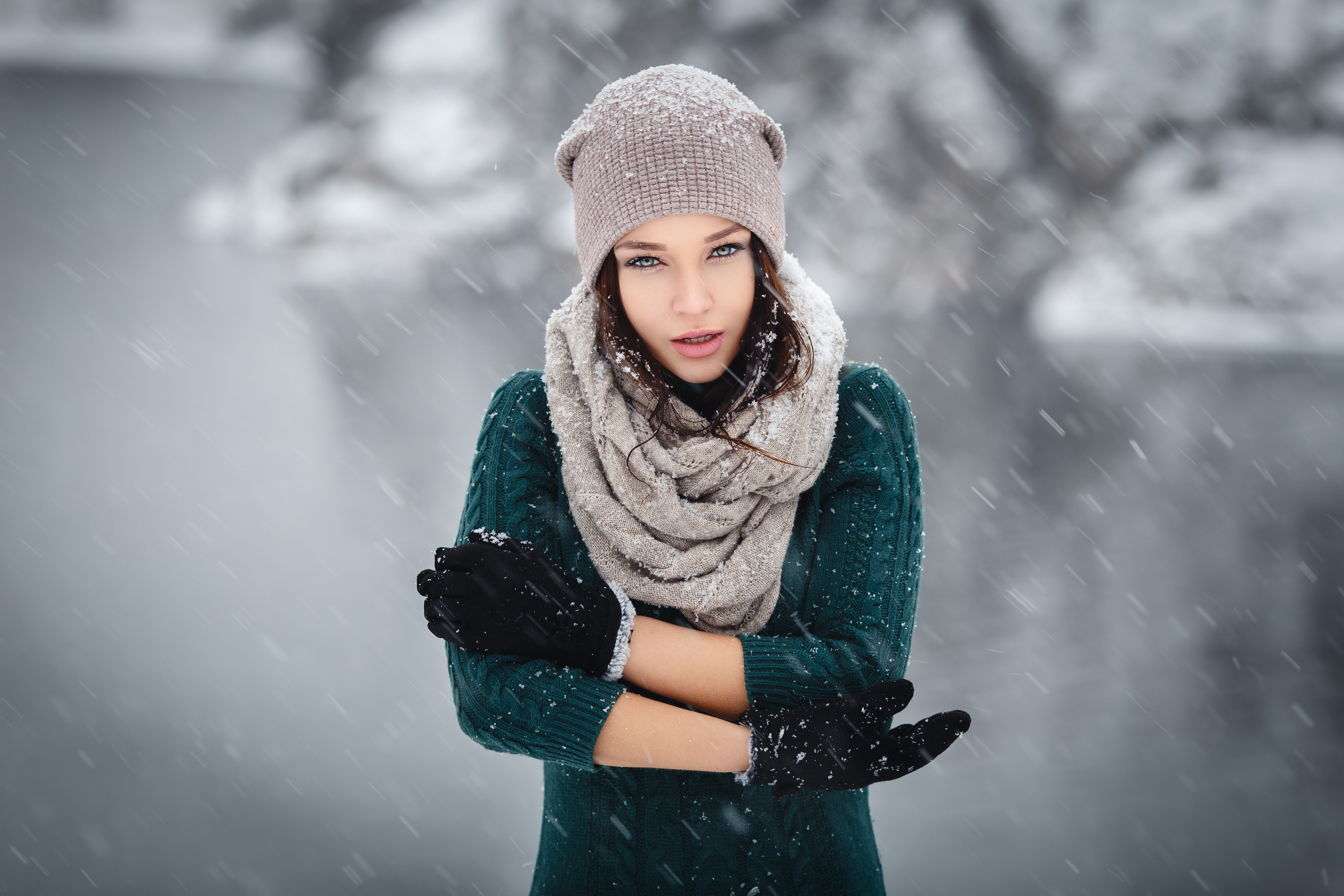 Woman Model Winter Snowfall Brunette Glove Scarf Hat Angelina Petrova 5472x3648