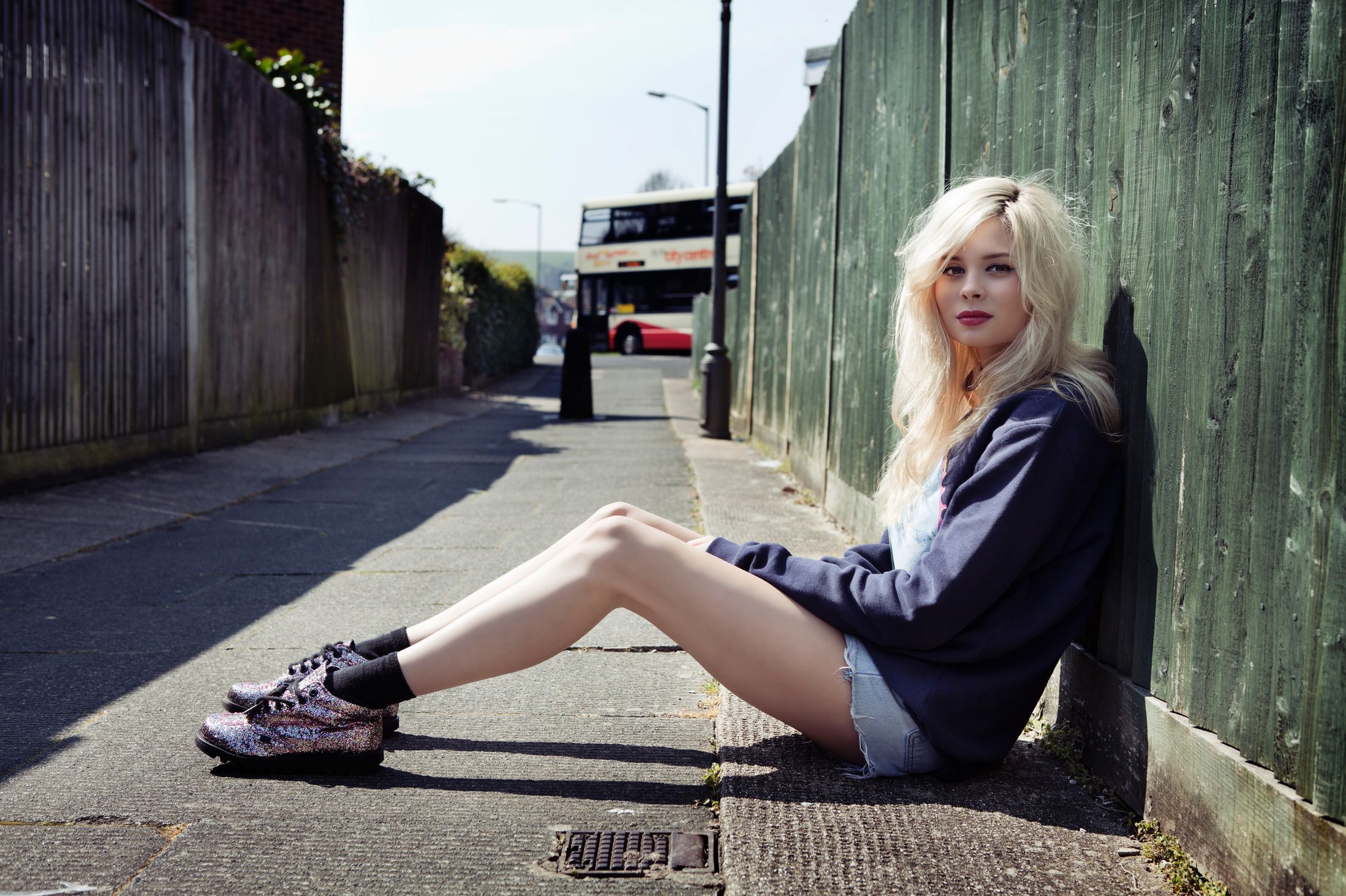 Nina Nesbitt Women Singer Blonde Long Hair Scottish Women Outdoors Urban Sitting Legs 2197x1463