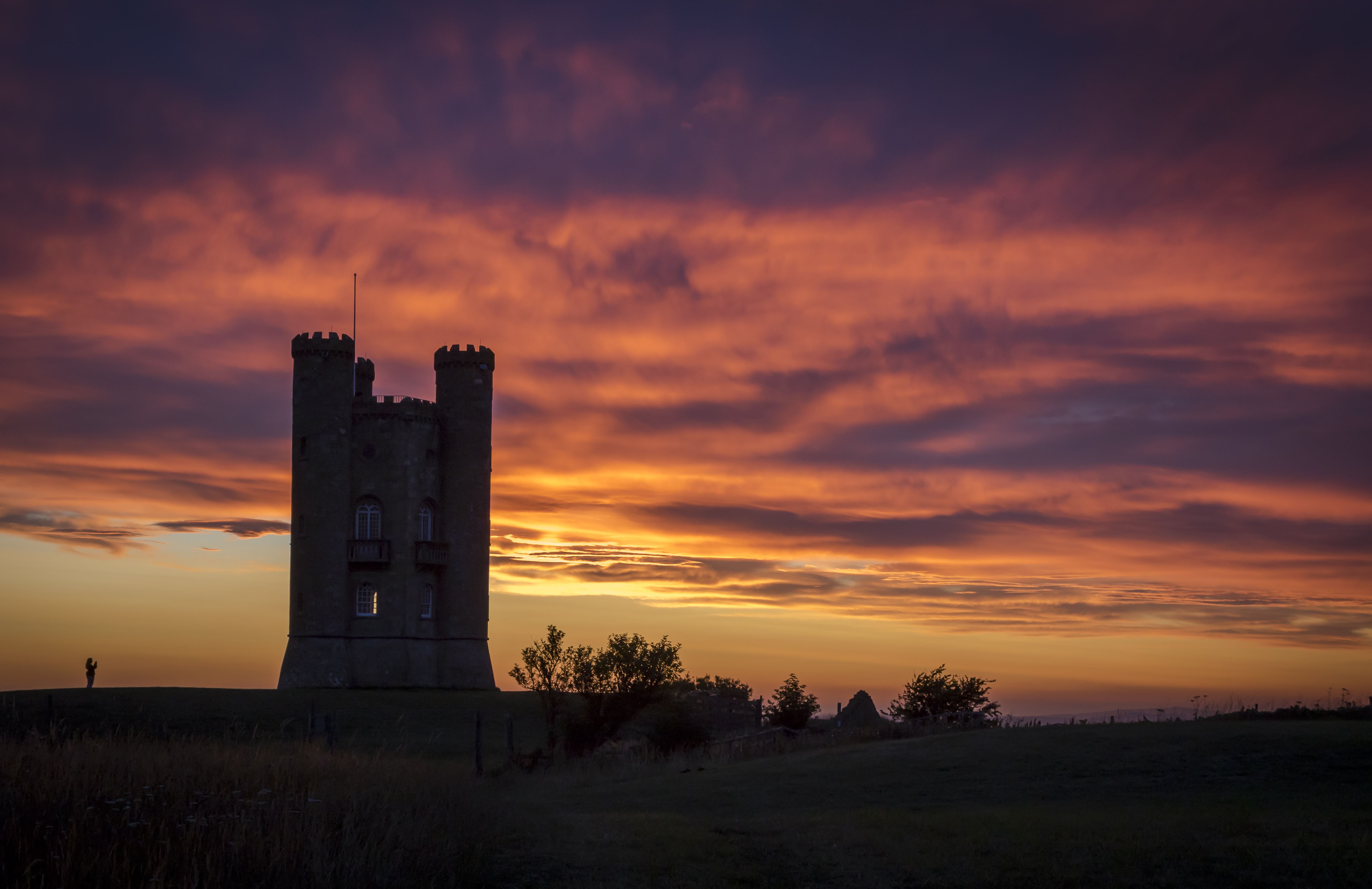 Man Made Broadway Tower Worcestershire 5300x3433