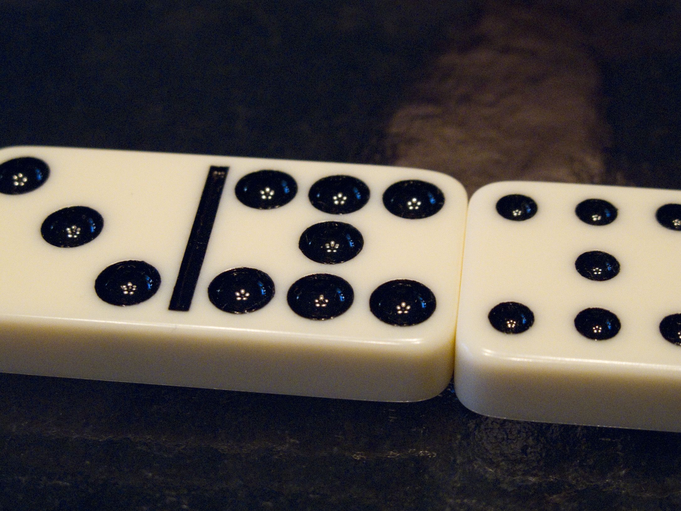 Game Dominos 2172x1629