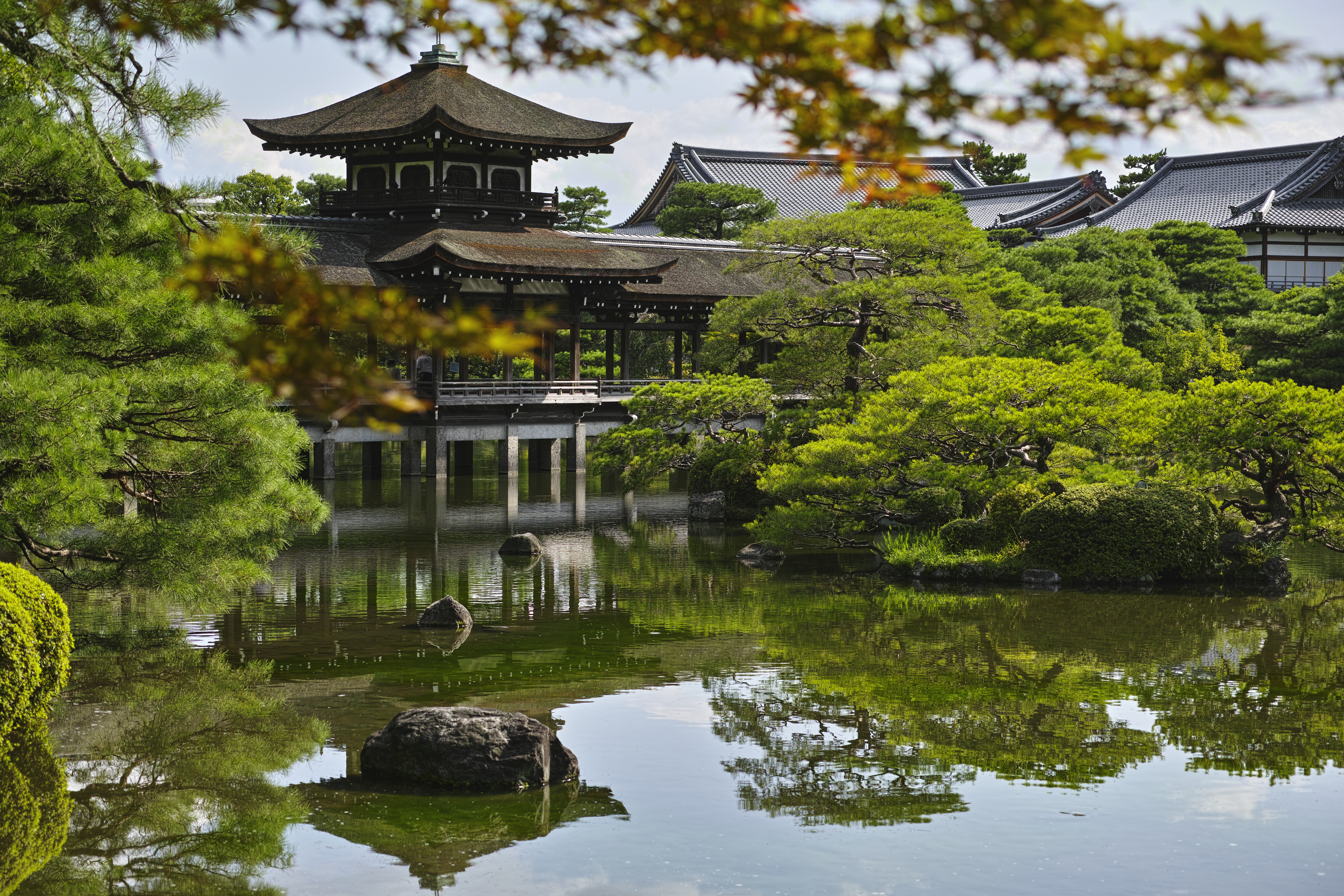 Kyoto Pavilion Pagoda Japan Pond Garden 9408x6272