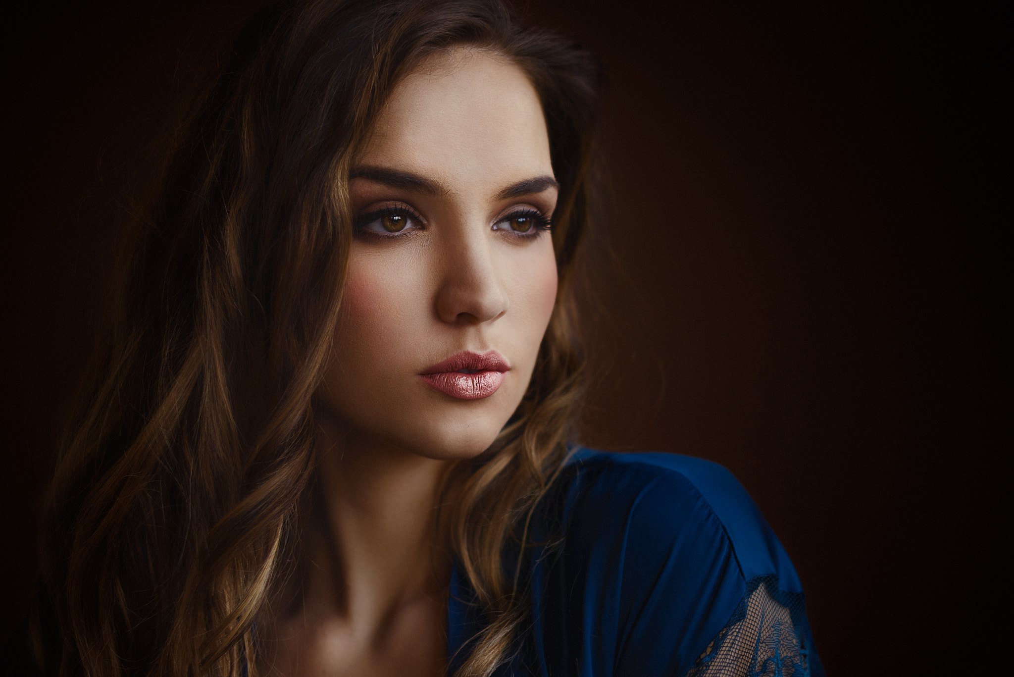 Women Face Portrait Looking Away Simple Background Brown Eyes Blue Clothing Long Hair Blue Clothes M 2048x1367