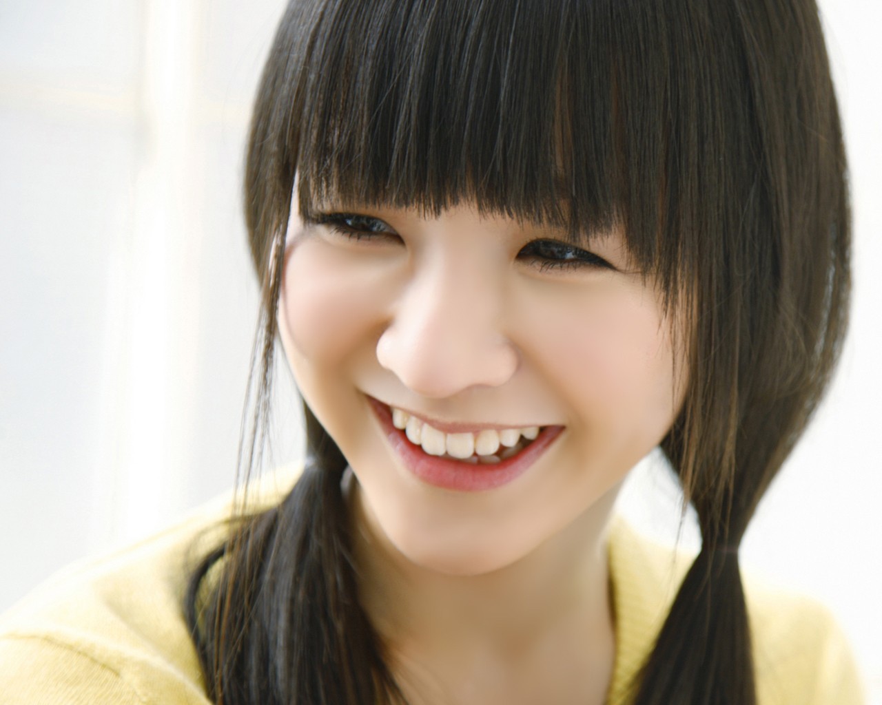 Perfume Band Japanese Women Kashiyuka Women Smiling Looking Away Twintails Brunette Long Hair 1280x1024