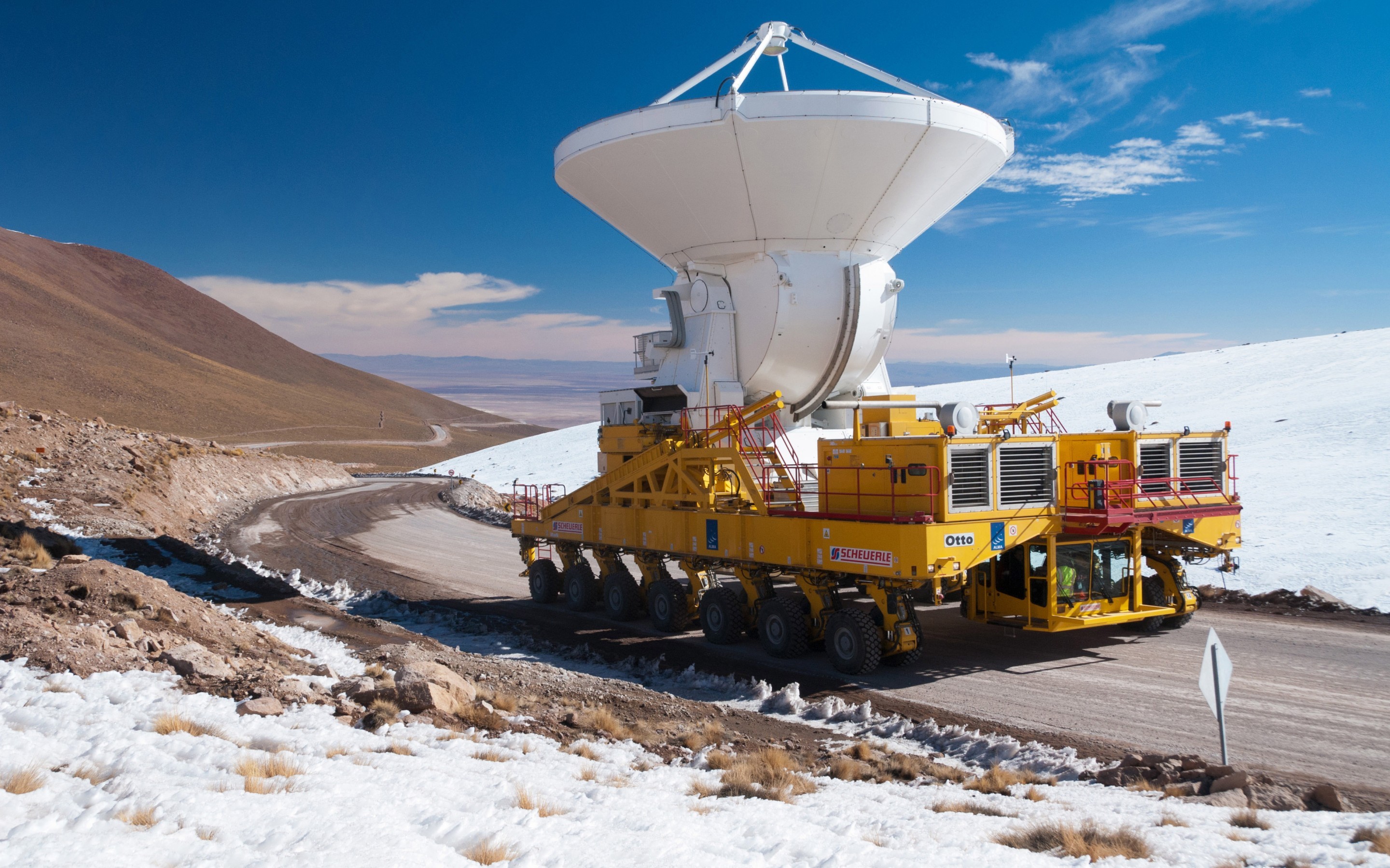 Vehicle Nature Hills Clouds Telescope Observatory ALMA Observatory Chile Road Winter Snow Wheels Roc 2880x1800