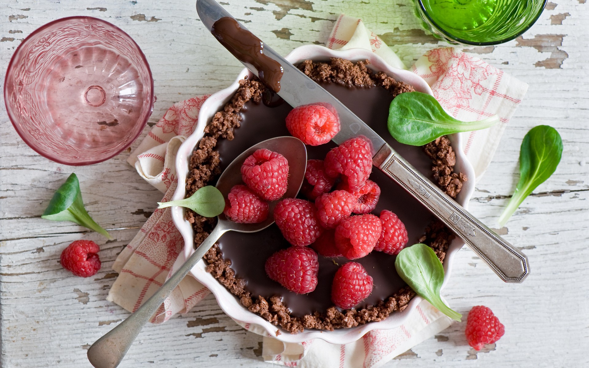 Food Lunch Colorful Birds Eye View Dessert Raspberries Cutlery Wooden Surface 1920x1200