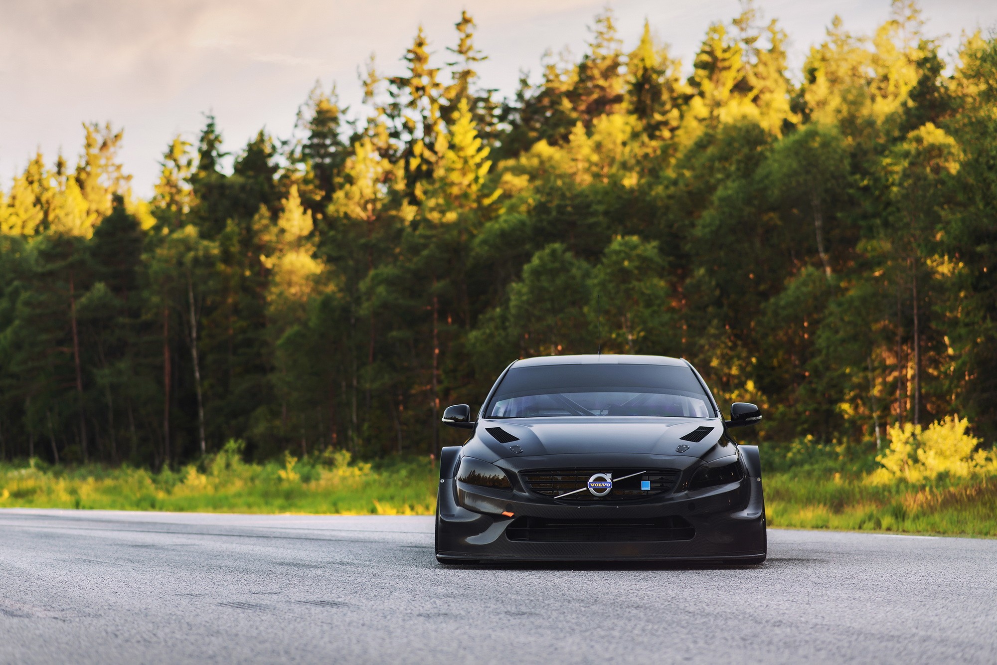 Volvo WTCC Car S60 2000x1334