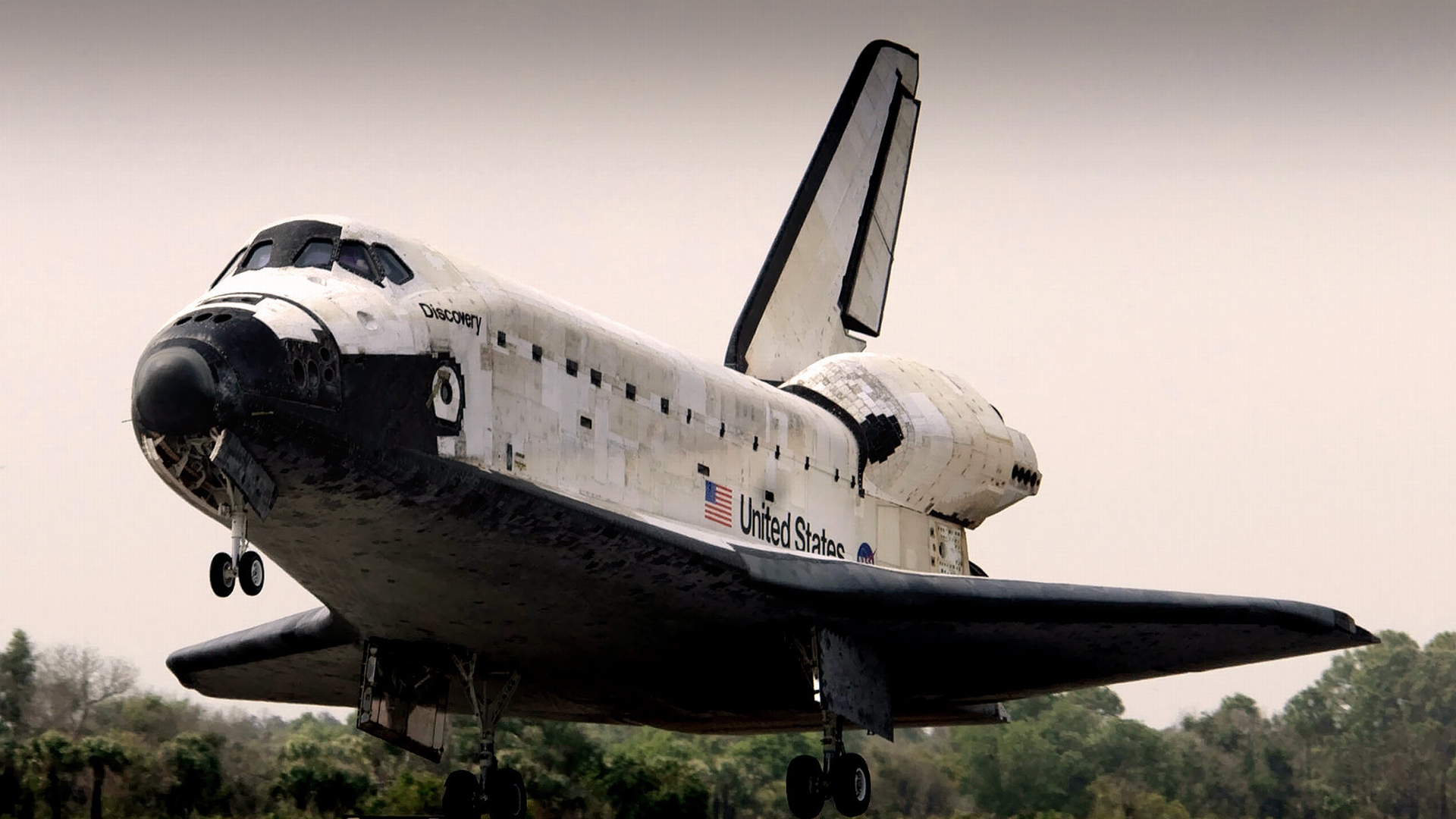 Vehicles Space Shuttle Discovery 1920x1080