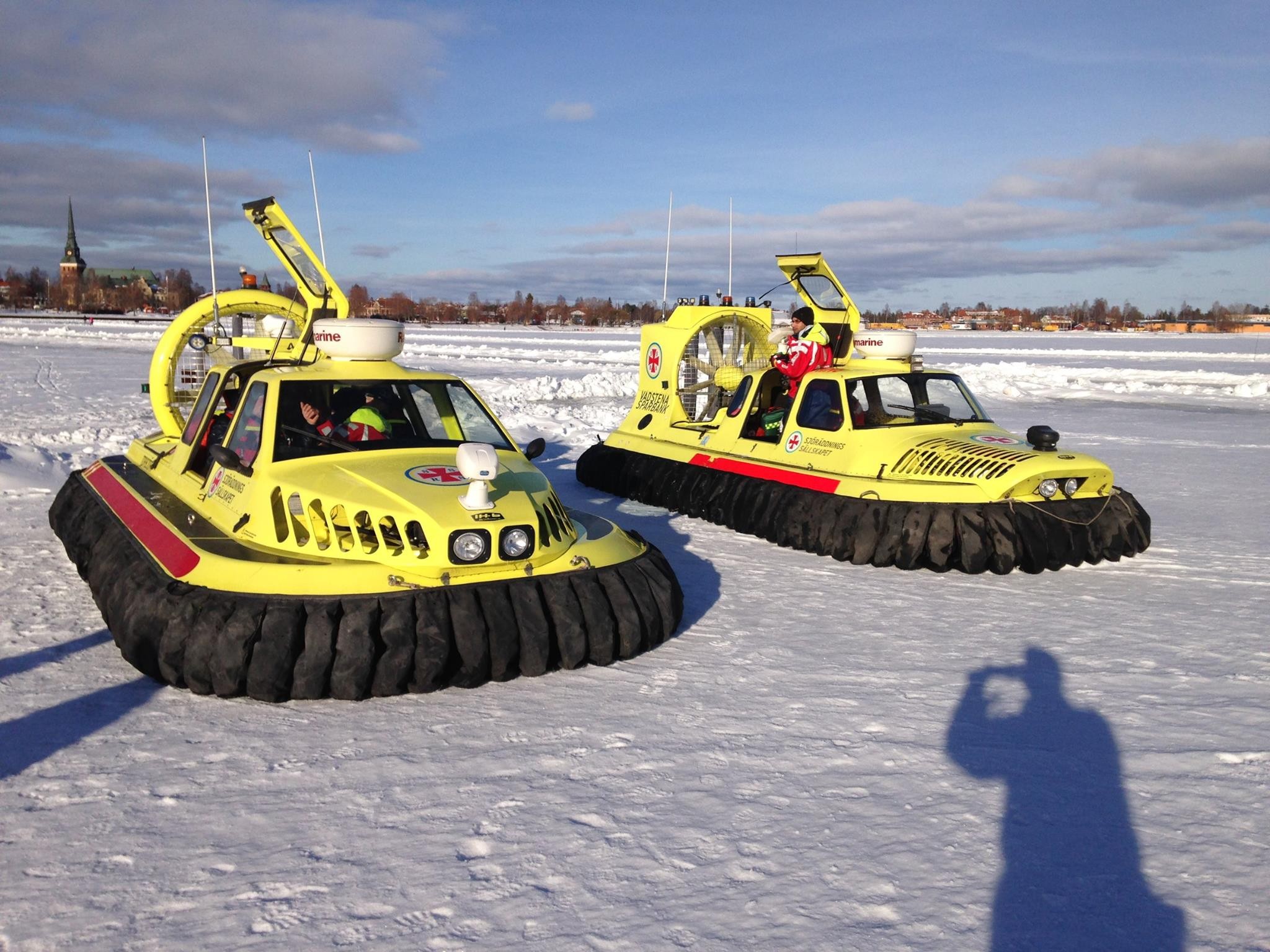 Hovercraft Sweden Snow Vehicle 2048x1536