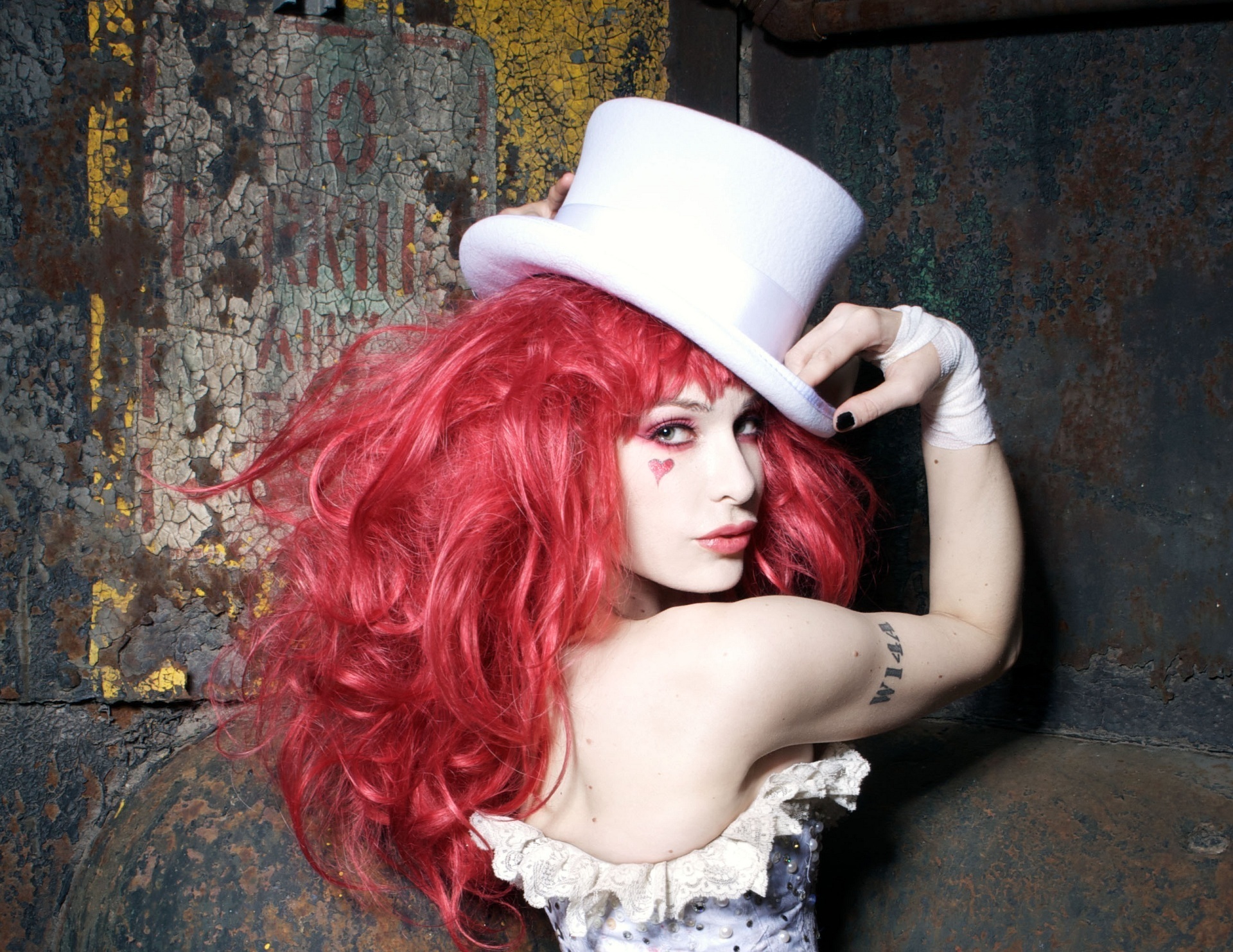 Music Emilie Autumn 1920x1483