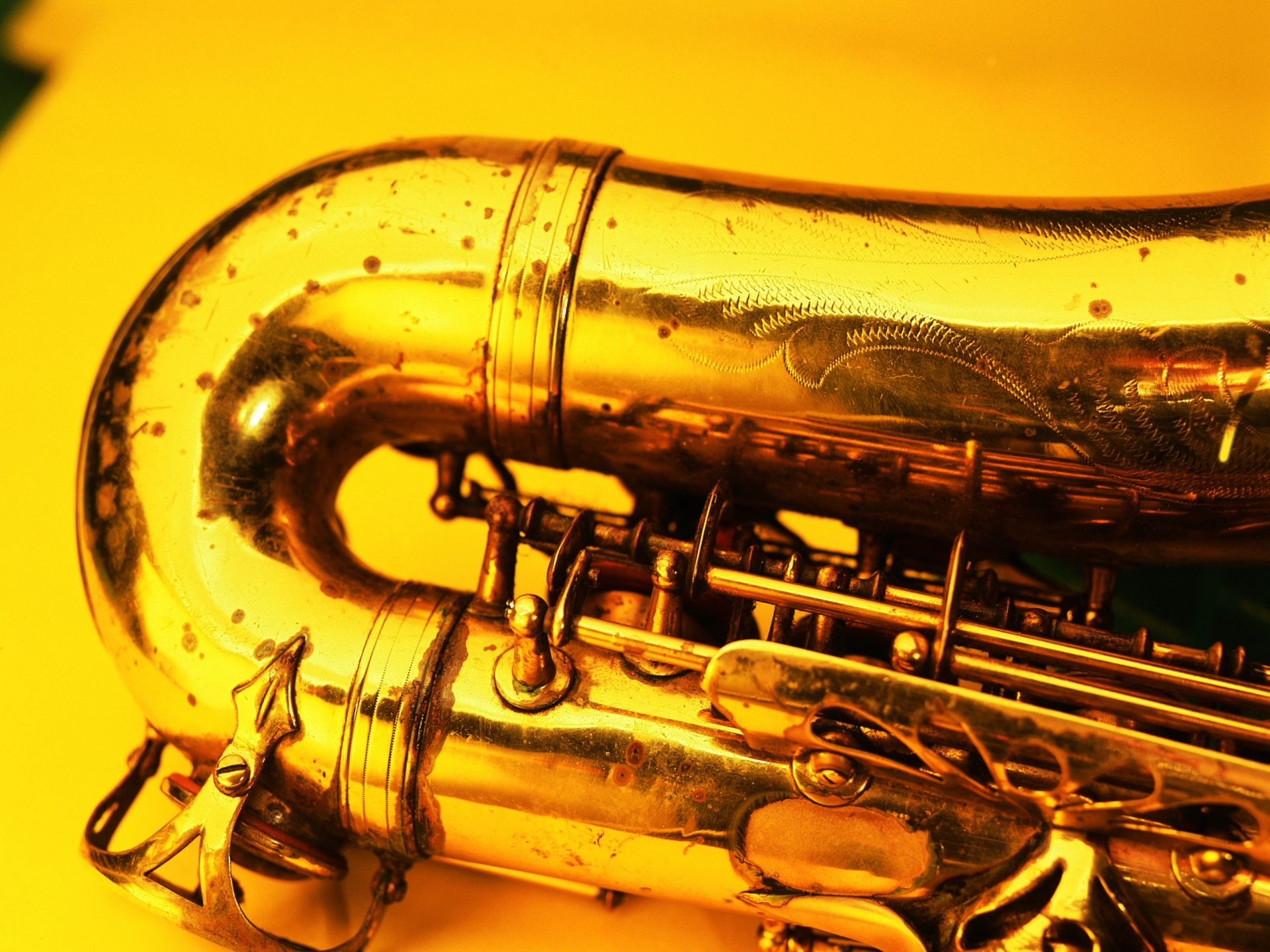 Music Saxophone 1920x1440