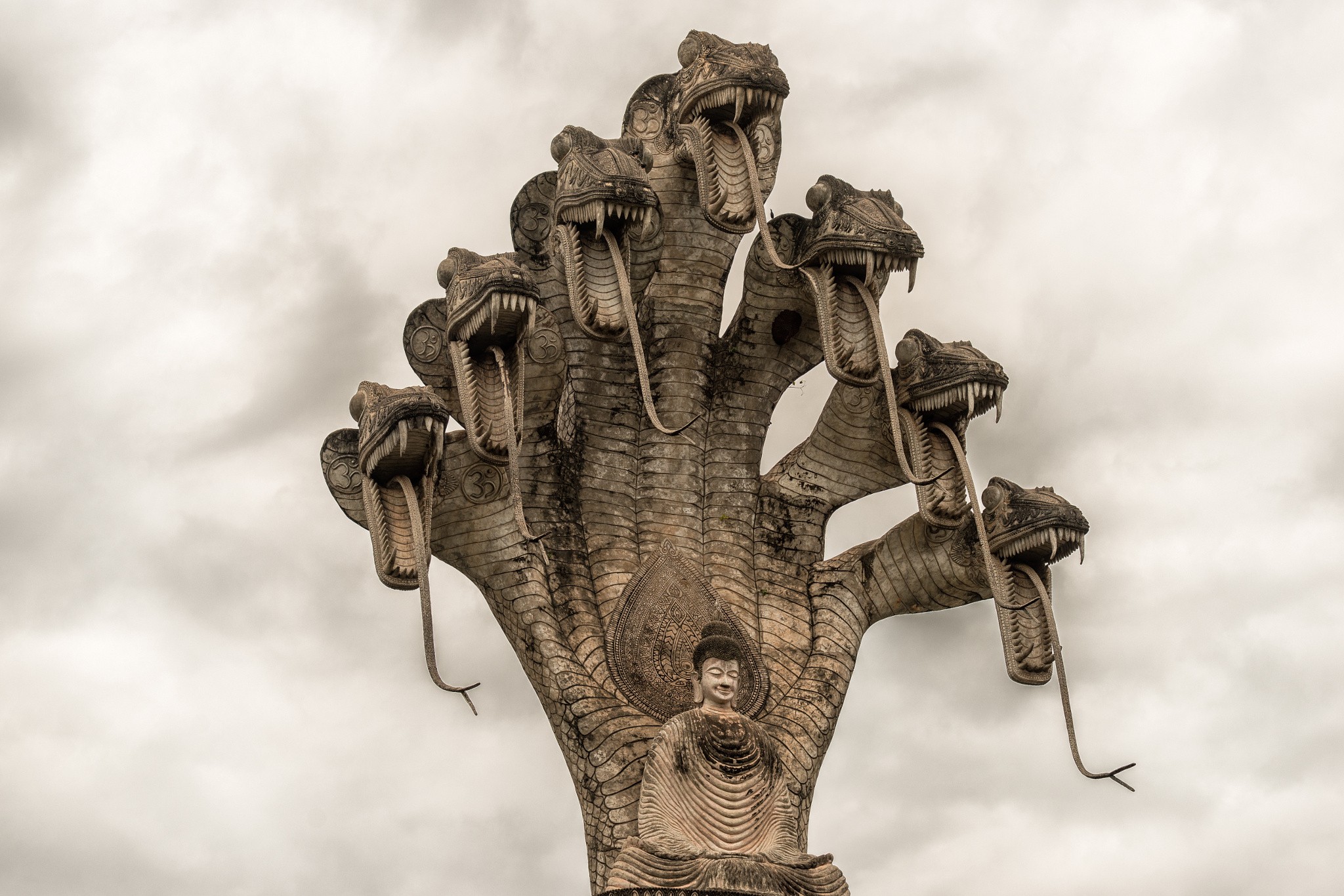 Photography Architecture Snake Buddha Angry India Statue Naga 2048x1366