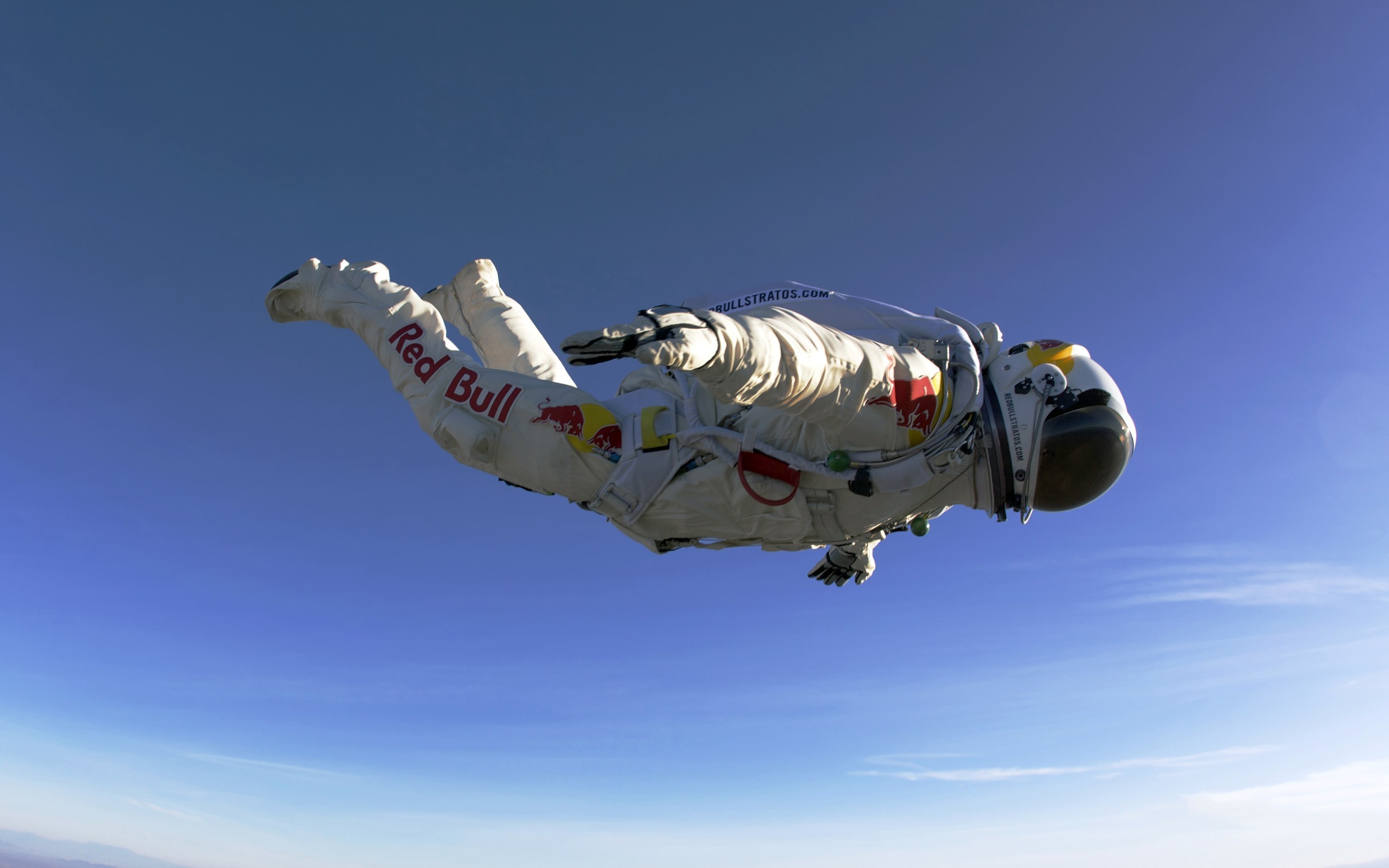 Red Bull Sky Diving Felix Baumgartner Skydiver Skydiving 2560x1600