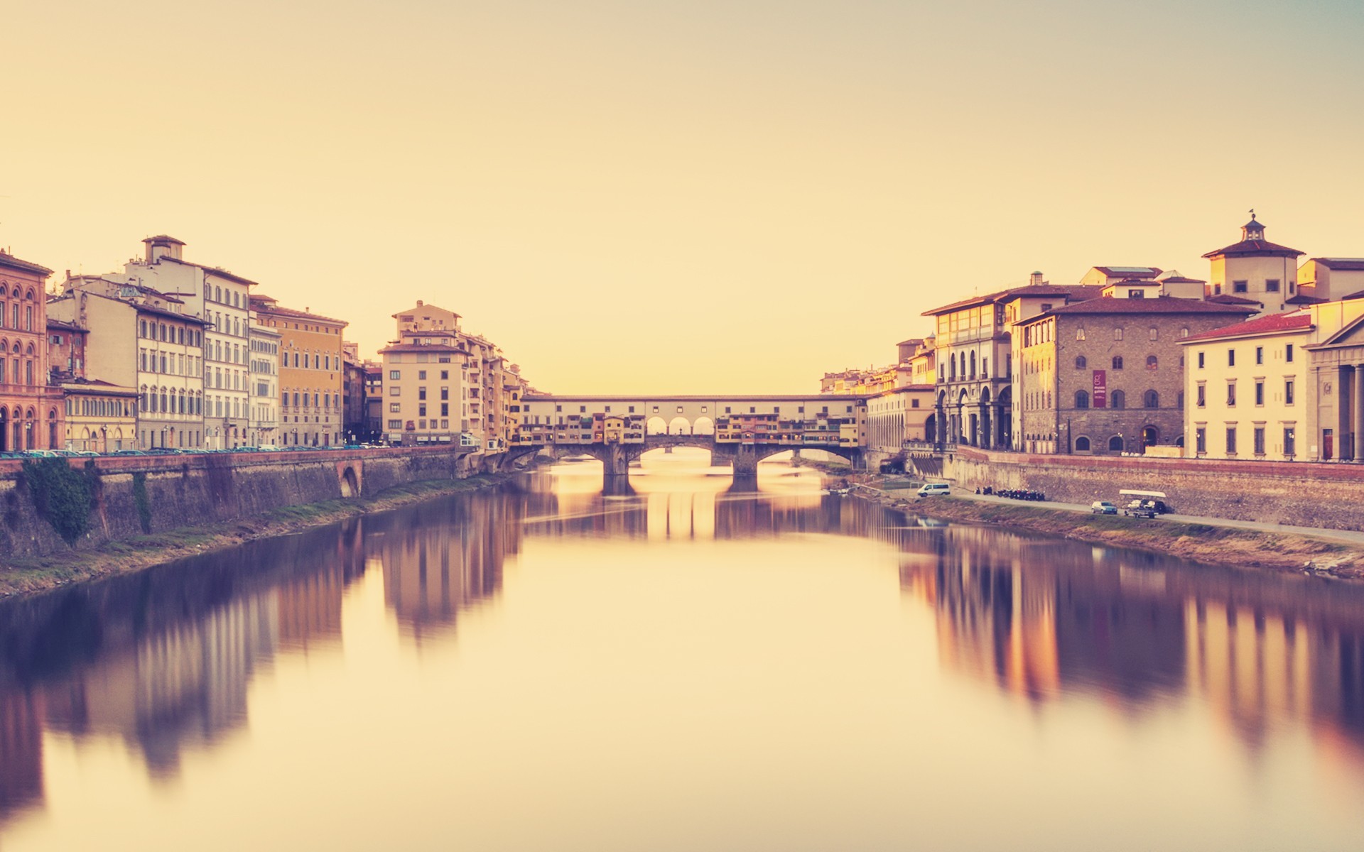 Italy Ponte Vecchio Arno River Firenze 1920x1200