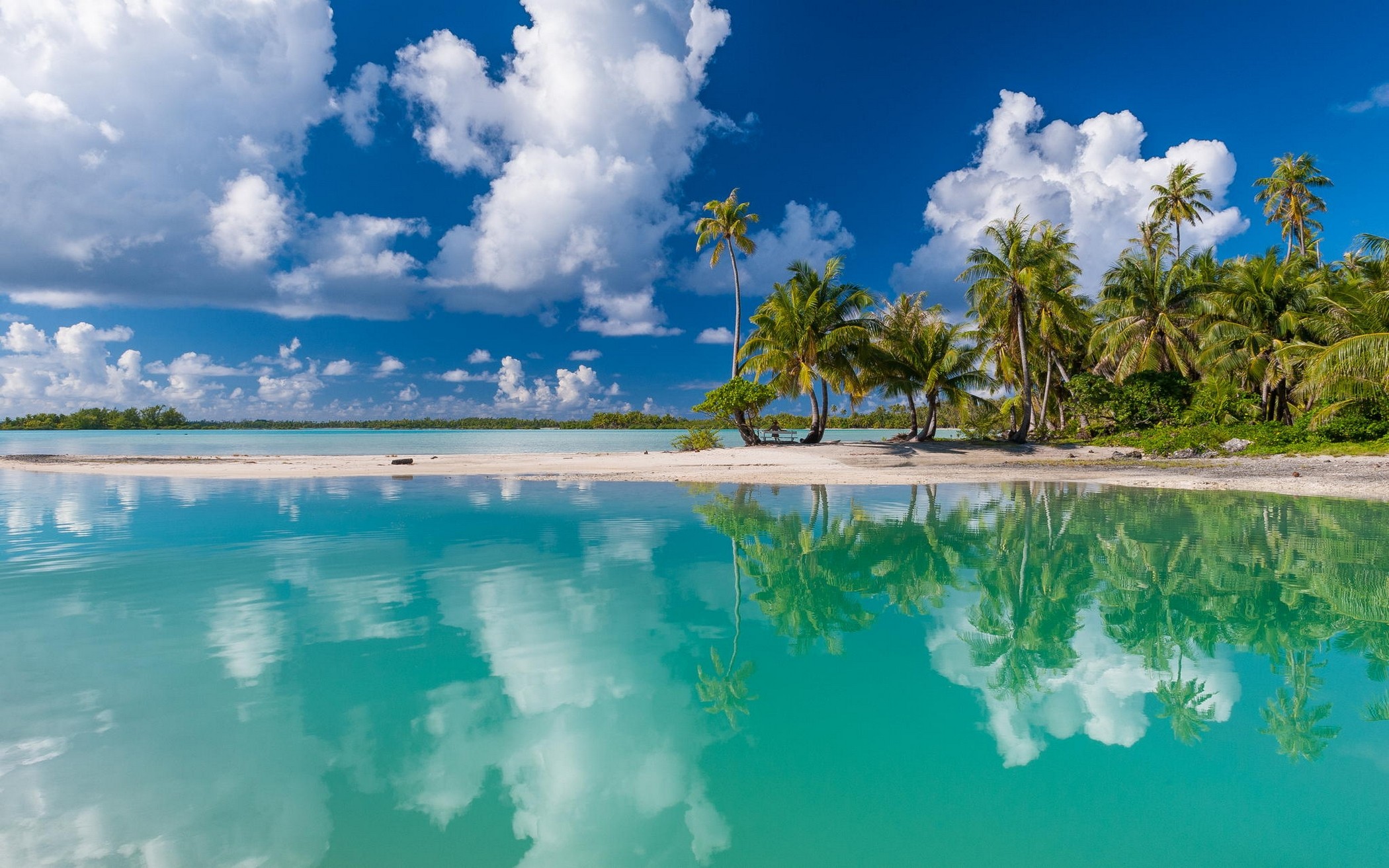 Nature Tropical Island Beach White Sand Turquoise Sea Reflection Summer French Polynesia Clouds Palm 2100x1313