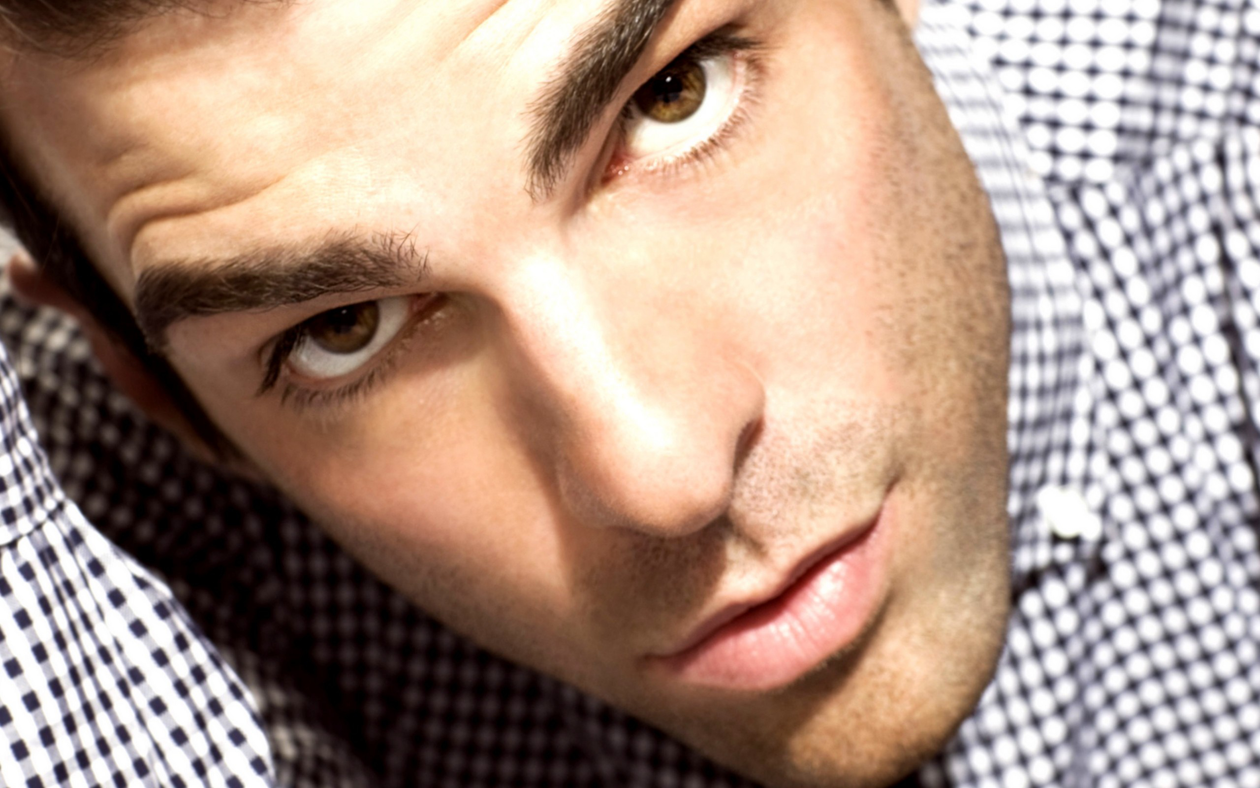 Zachary Quinto Actor American 2560x1600