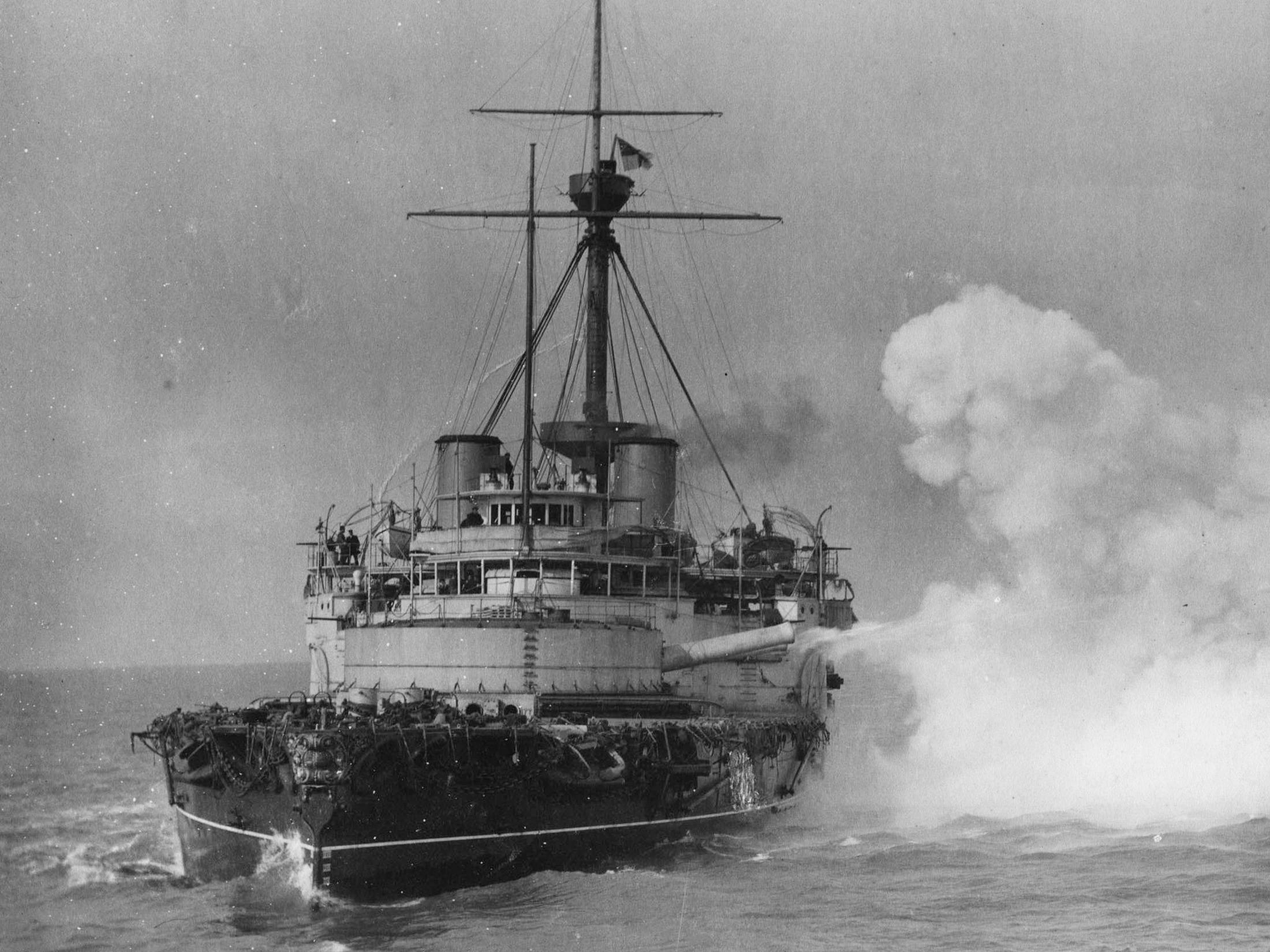 Battleship HMS Victoria 1887 2200x1650