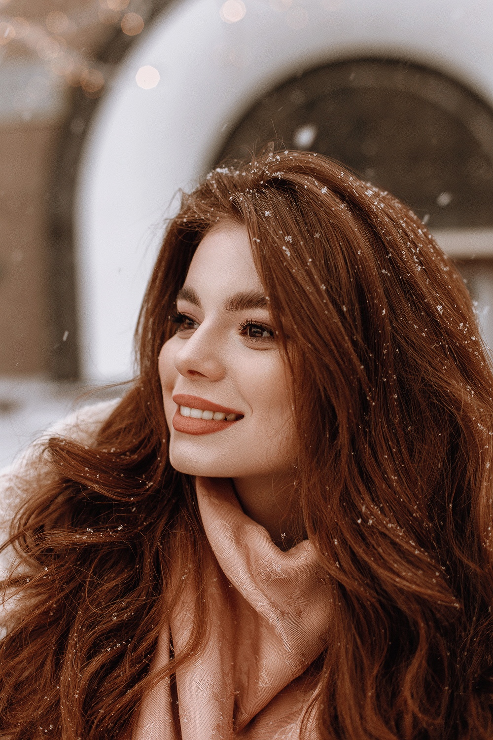 Women Model Anastasia Lis Snow Redhead Long Hair Smiling Looking Away Face Portrait Display Snowing 1000x1500