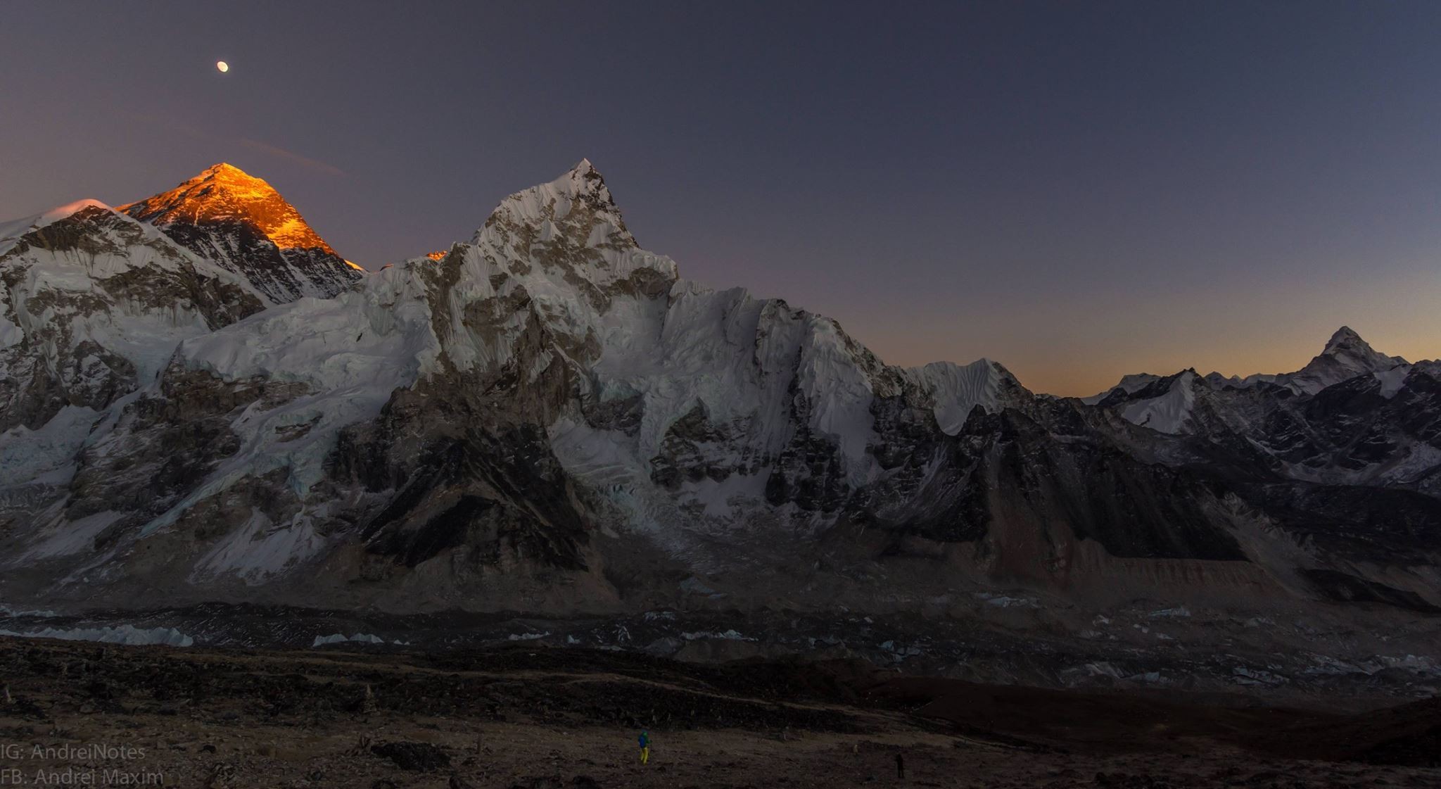 Mount Everest Sky Stars Nature 2048x1121