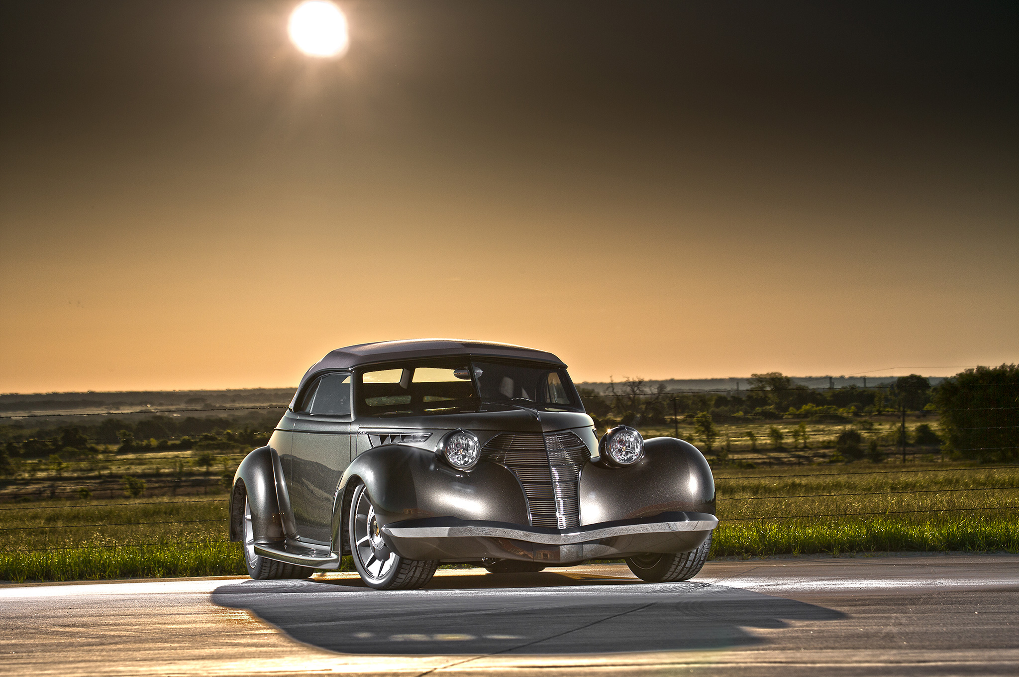 1939 Oldsmobile Hot Rod Vintage Car 2048x1360