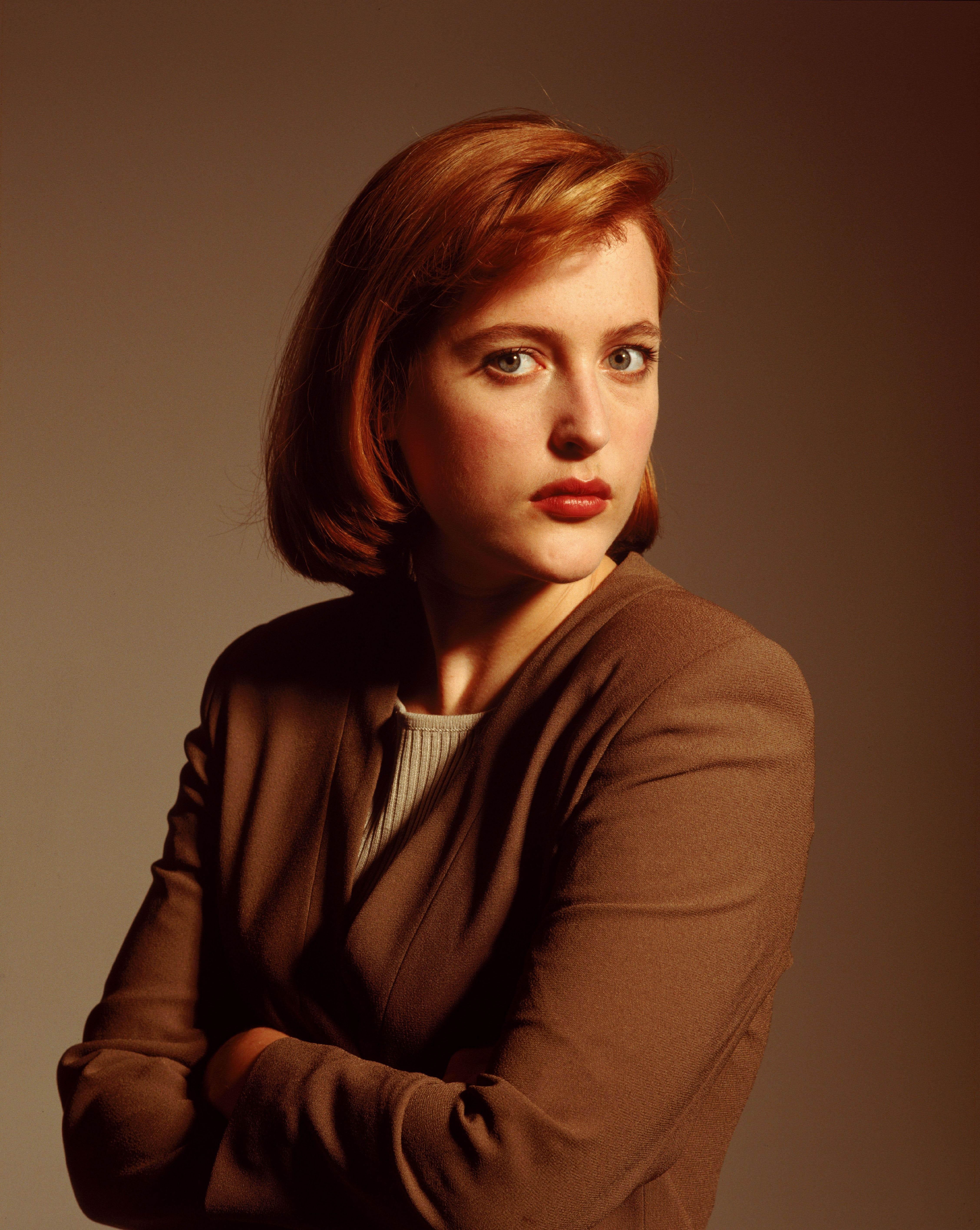 Gillian Anderson The X Files Arms Crossed Dana Scully Redhead 4513x5662