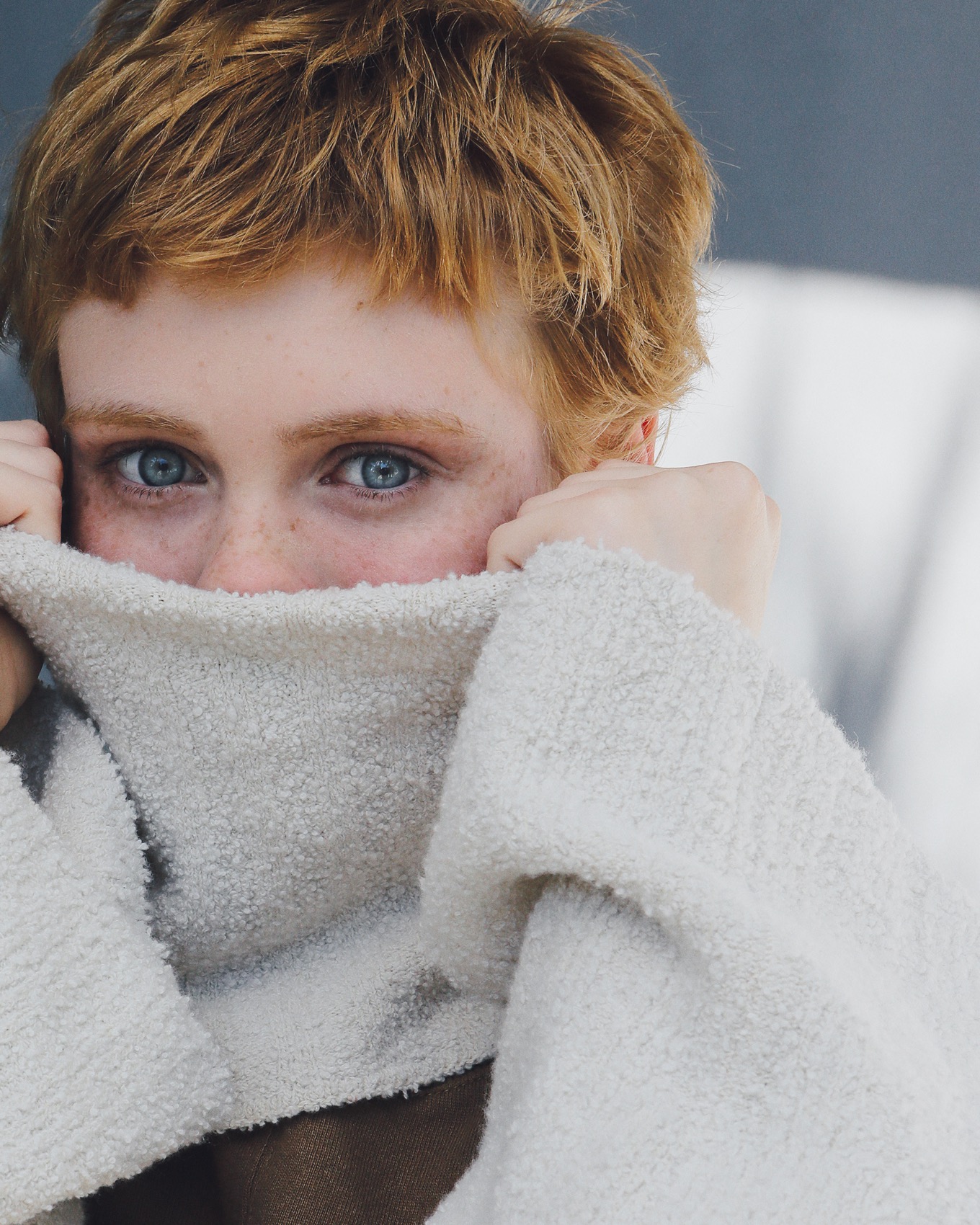 Sophia Lillis Actress Covering Face Sweater 1360x1700