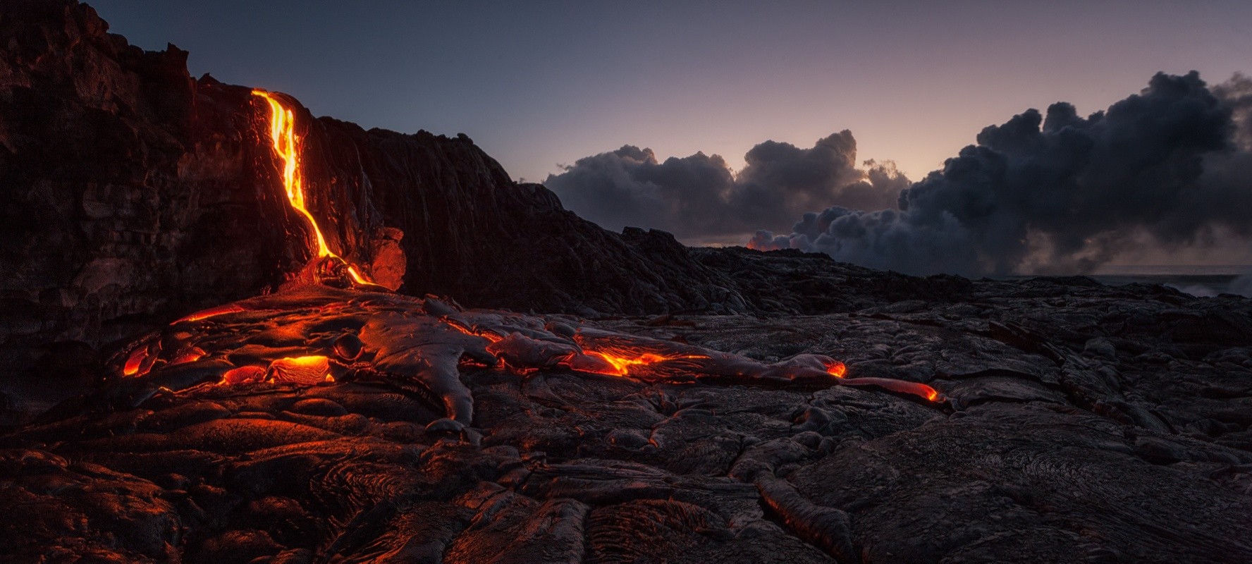 Nature Volcano Hawaii Island Lava Rocks Tom Kualii Volcanic Eruption Lava Volcano Clouds Rocks Smoke 1776x800