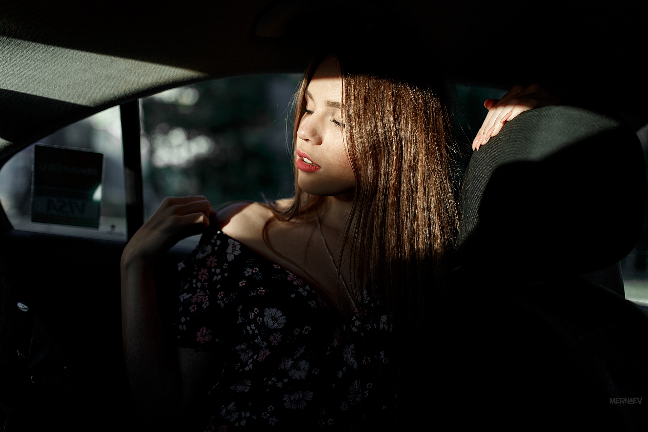 Artyom Mernaev Women Model Brunette Sun Rays Closed Eyes Necklace Dress Portrait Inside A Car Vehicl 2560x1707