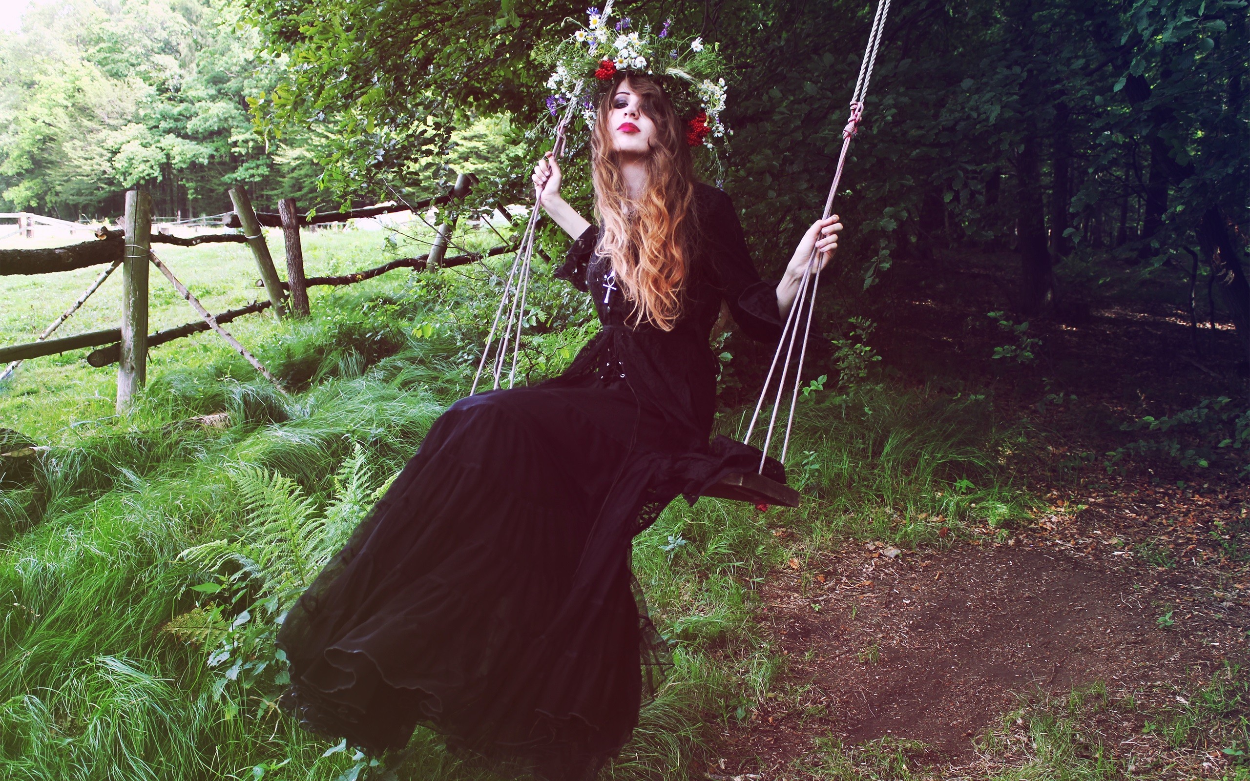 Women Women Outdoors Wreaths Swings Black Dress Gothic Goths Alternative Subculture 2560x1600