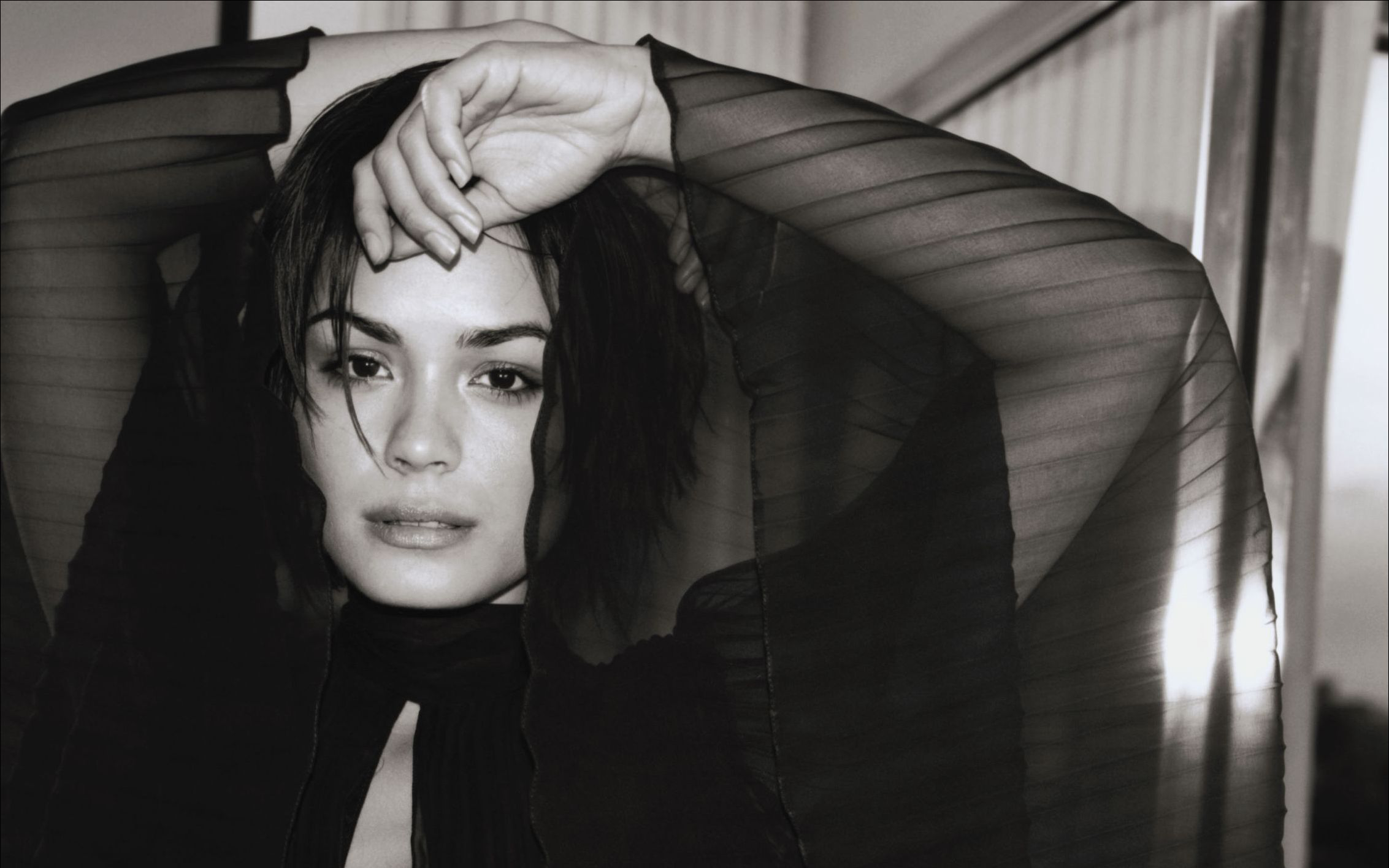 Shannyn Sossamon Actress American 2265x1416