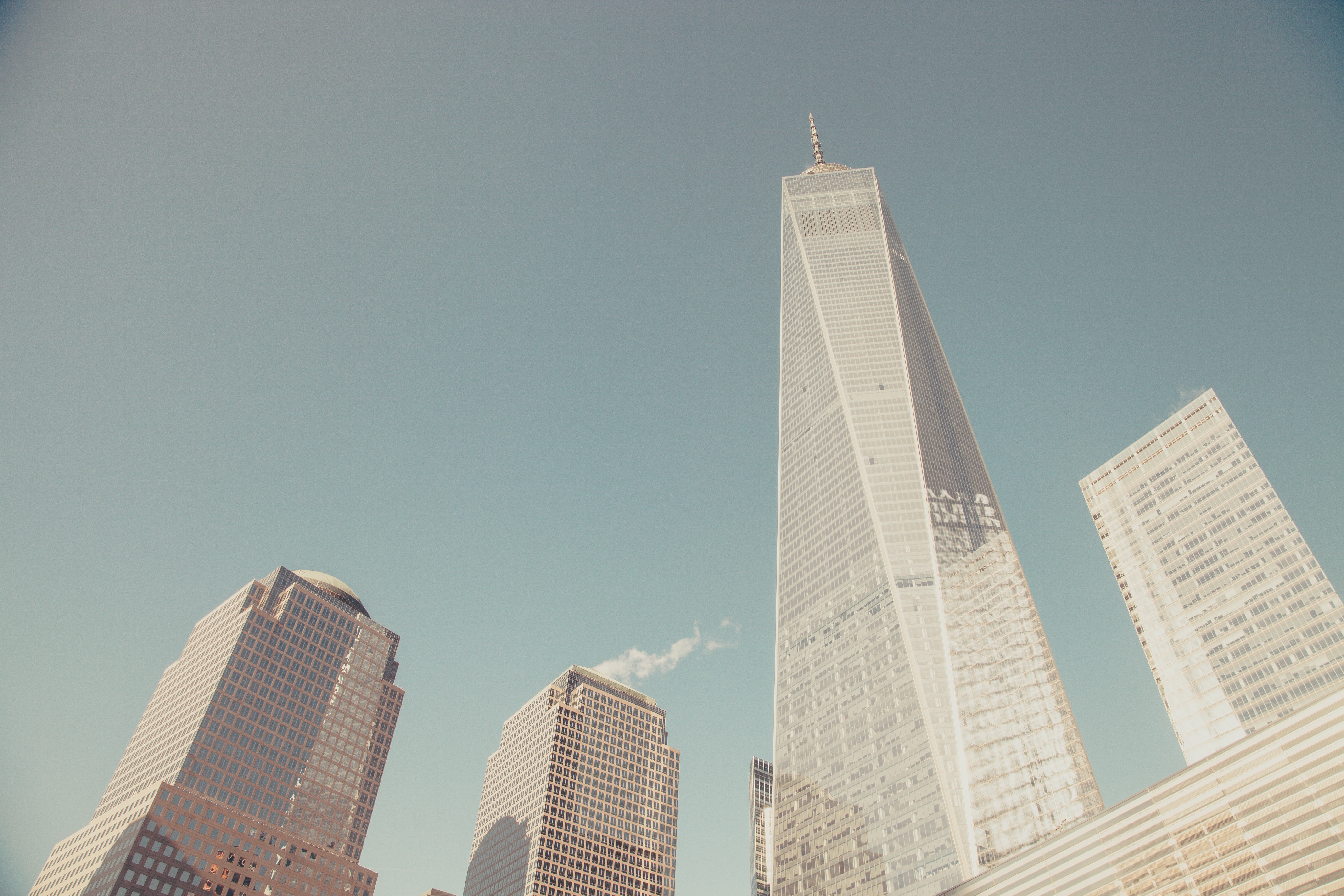 Building Modern Blue Sky Minimalism One World Trade Center New York City 5616x3744