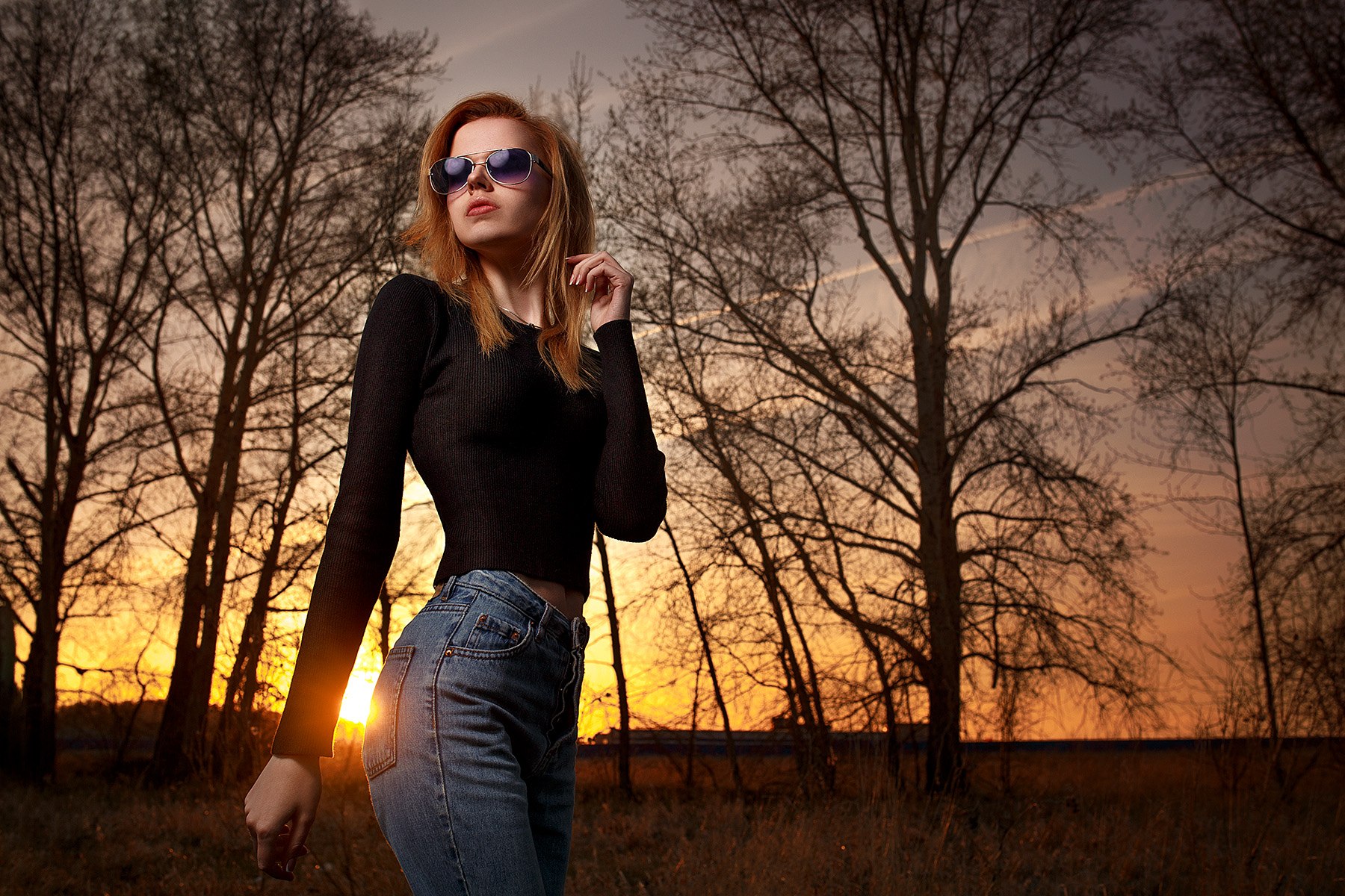 Maria Amelina Women Model Blonde Sunglasses Sweater Black Sweater Jeans Depth Of Field Trees Sky Sun 1800x1200