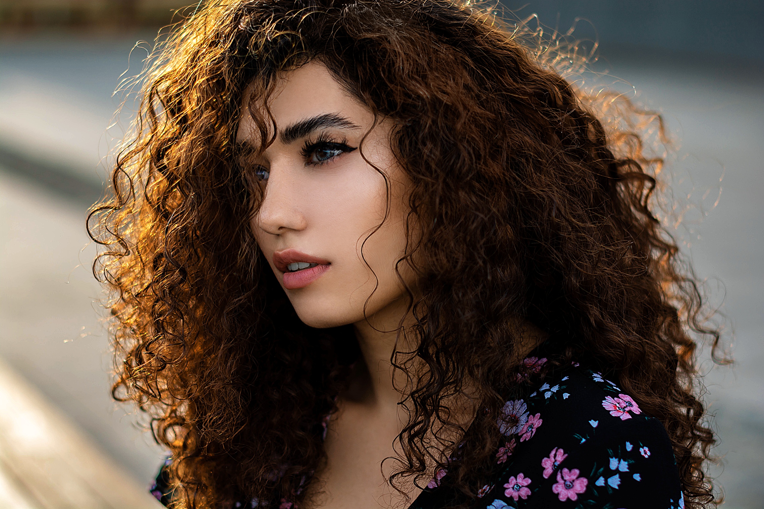 Women Model Brunette Curly Hair Outdoors Depth Of Field Face Dress Portrait Looking Away Hair In Fac 2560x1707