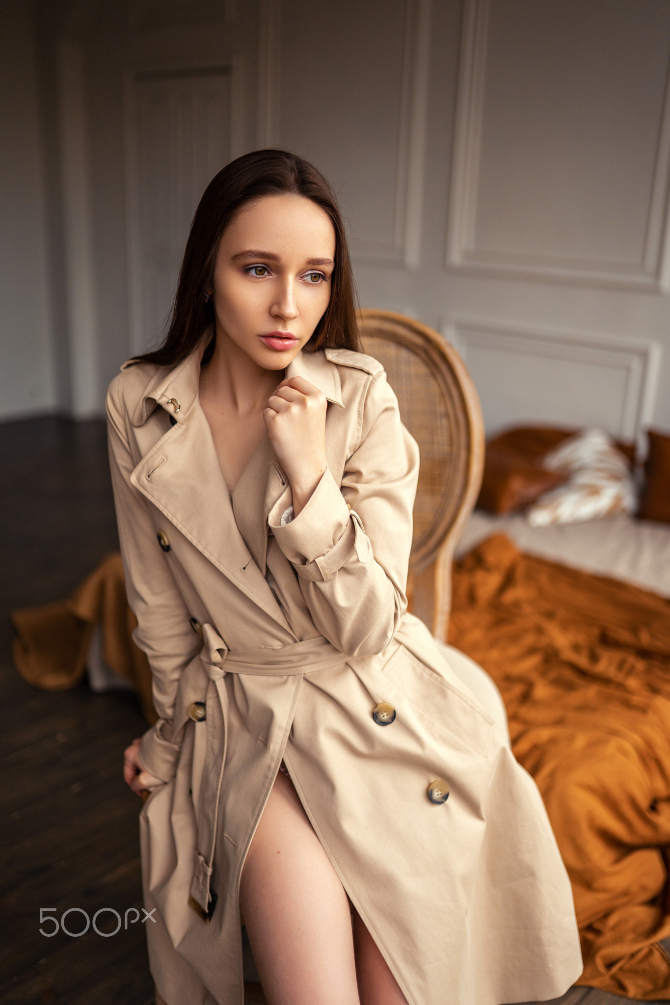 Sergey Shishlov Women Brunette Long Hair Straight Hair Looking Away Coats Brown Warm Bedroom 500px 1365x2048