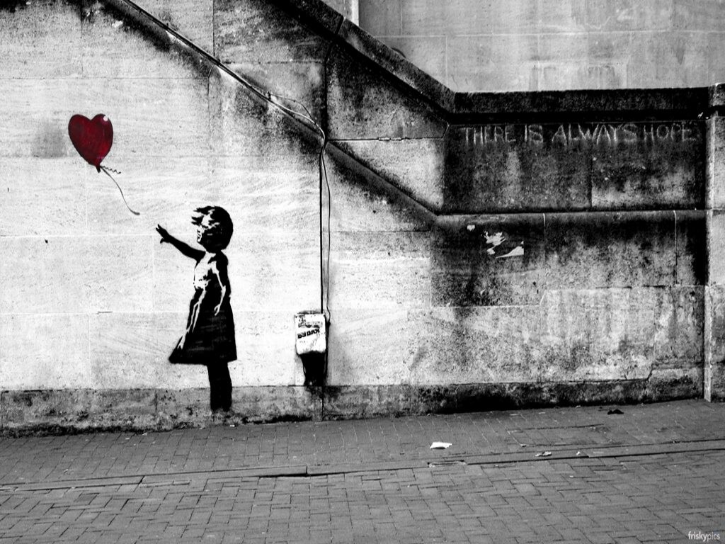 Graffiti Banksy Urban Wall Heart Design 1024x768