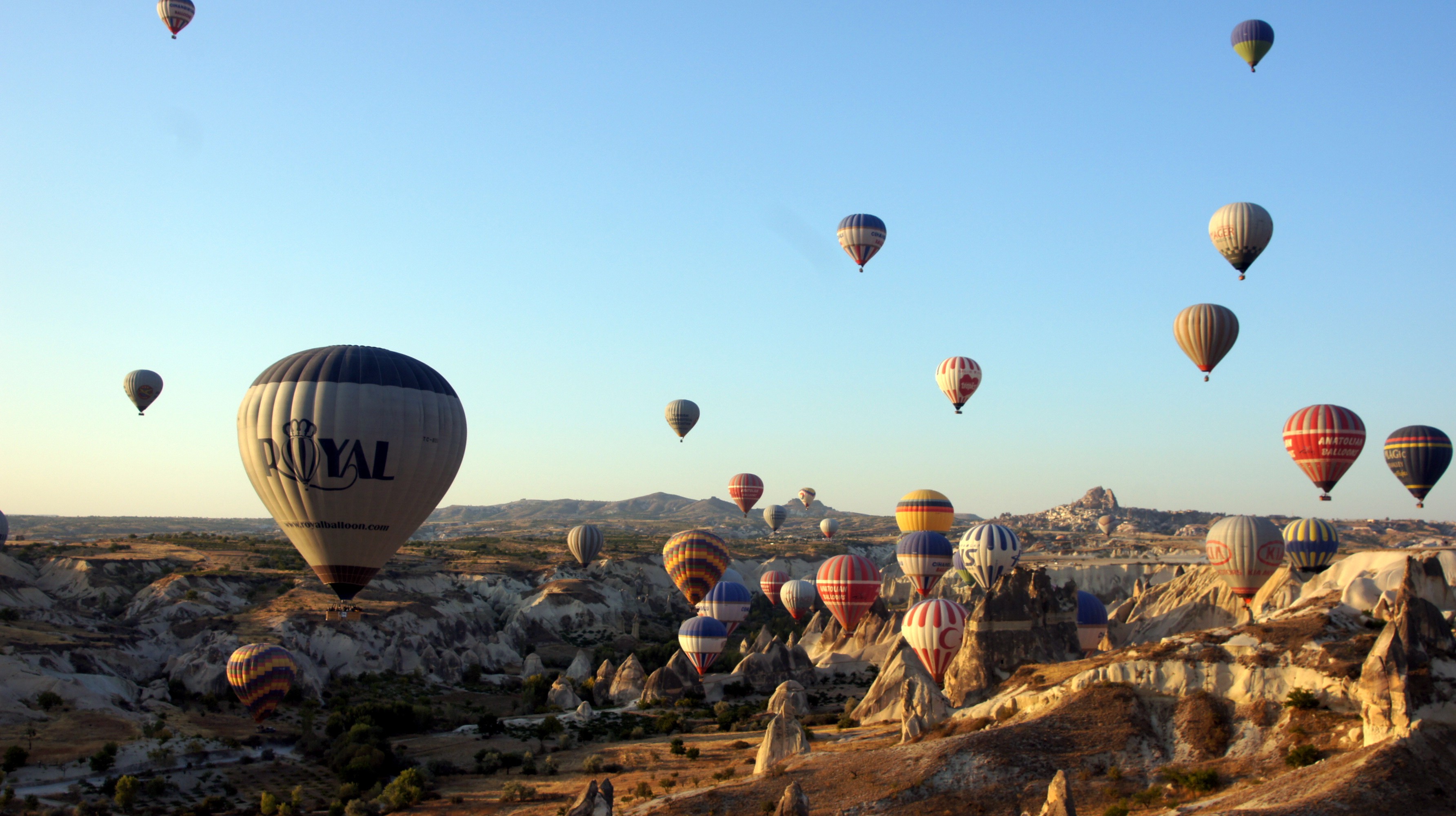 Hot Air Balloons Turkey Landscape Cappadocia Rock Formation 3568x2000